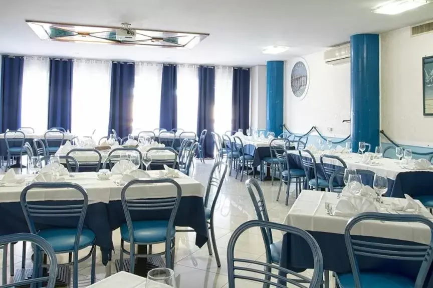 Restaurant/Places to Eat in Hotel Scacciapensieri