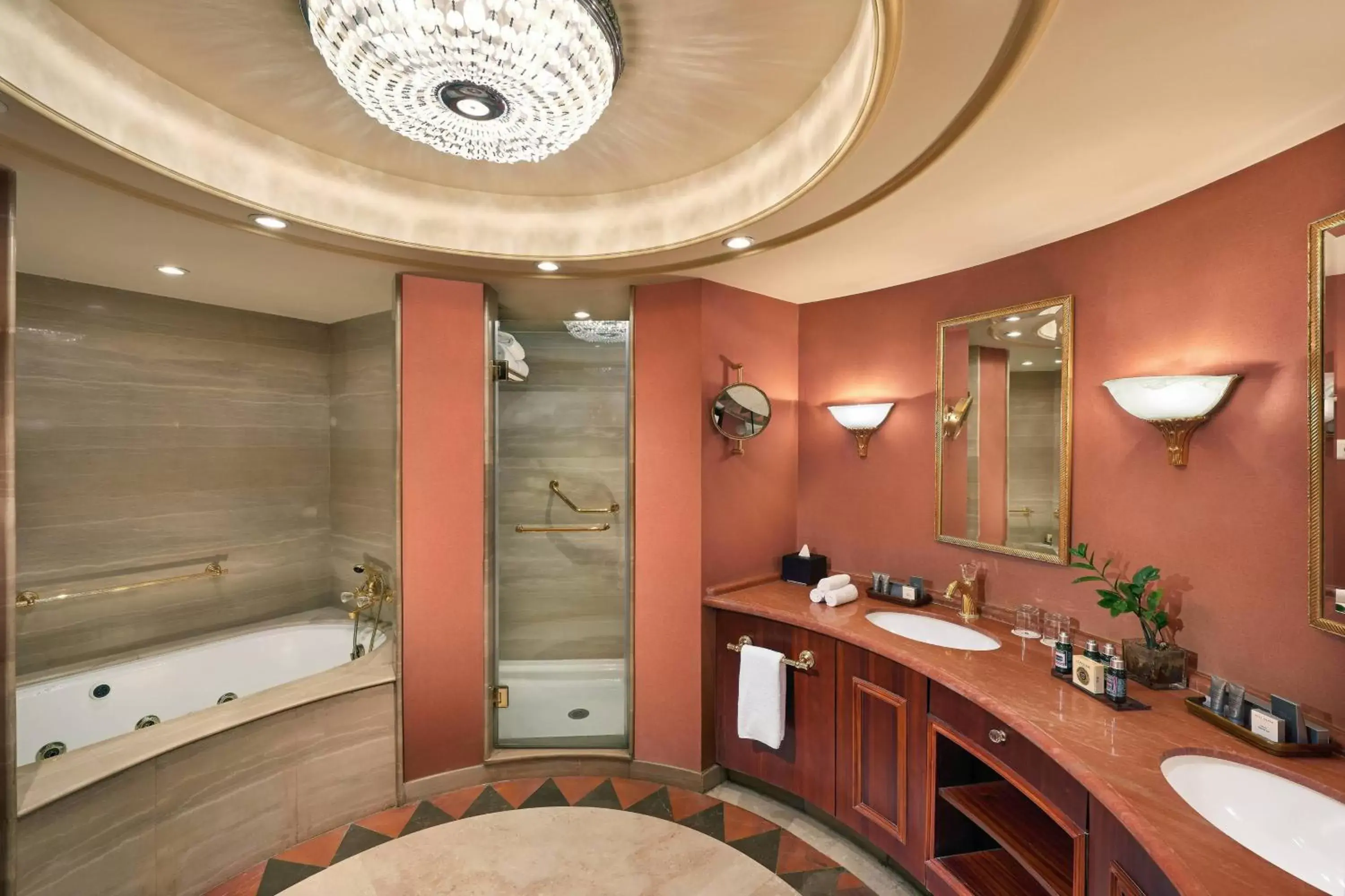 Bathroom in Cairo Marriott Hotel & Omar Khayyam Casino