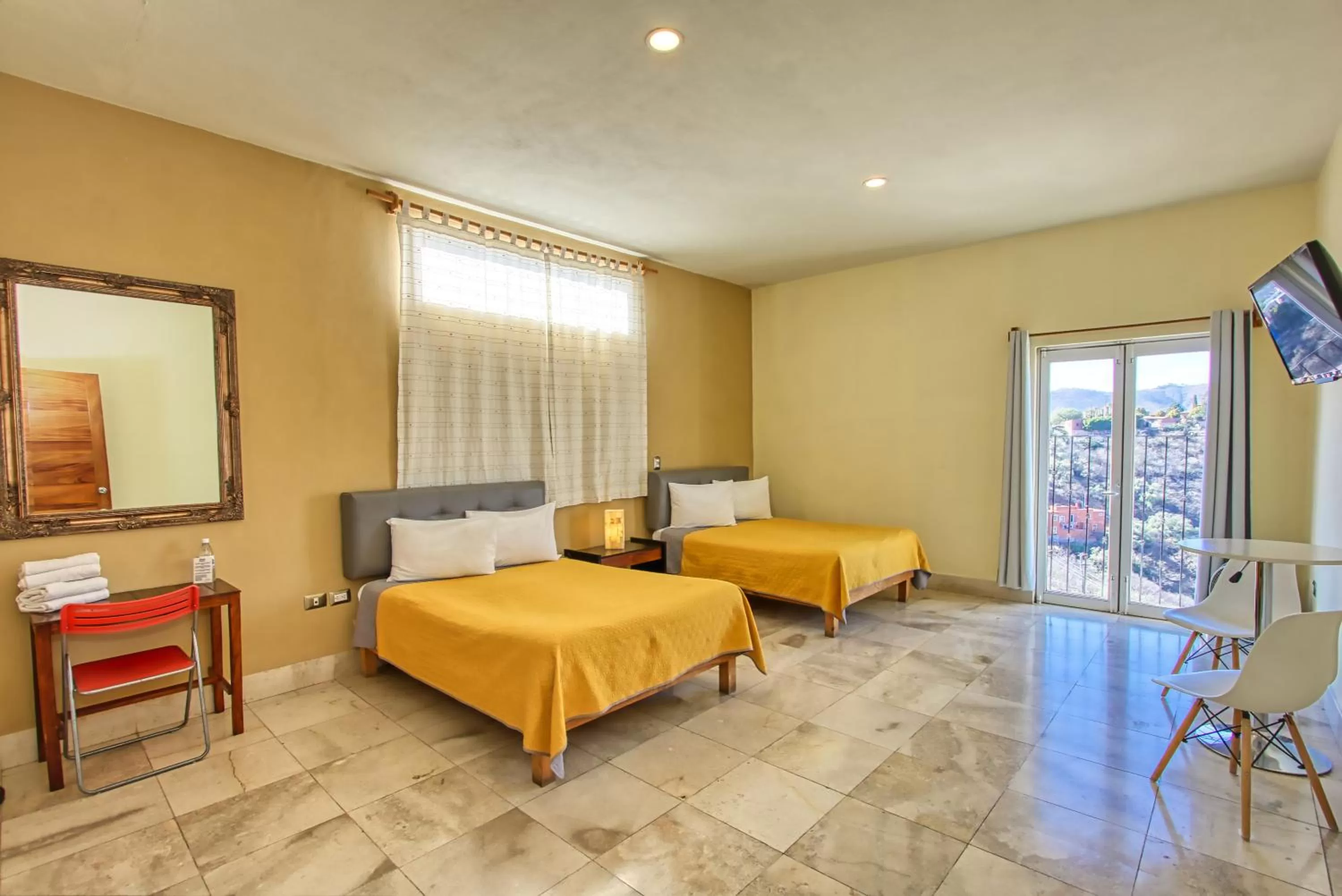 Bedroom, Bed in La Vista