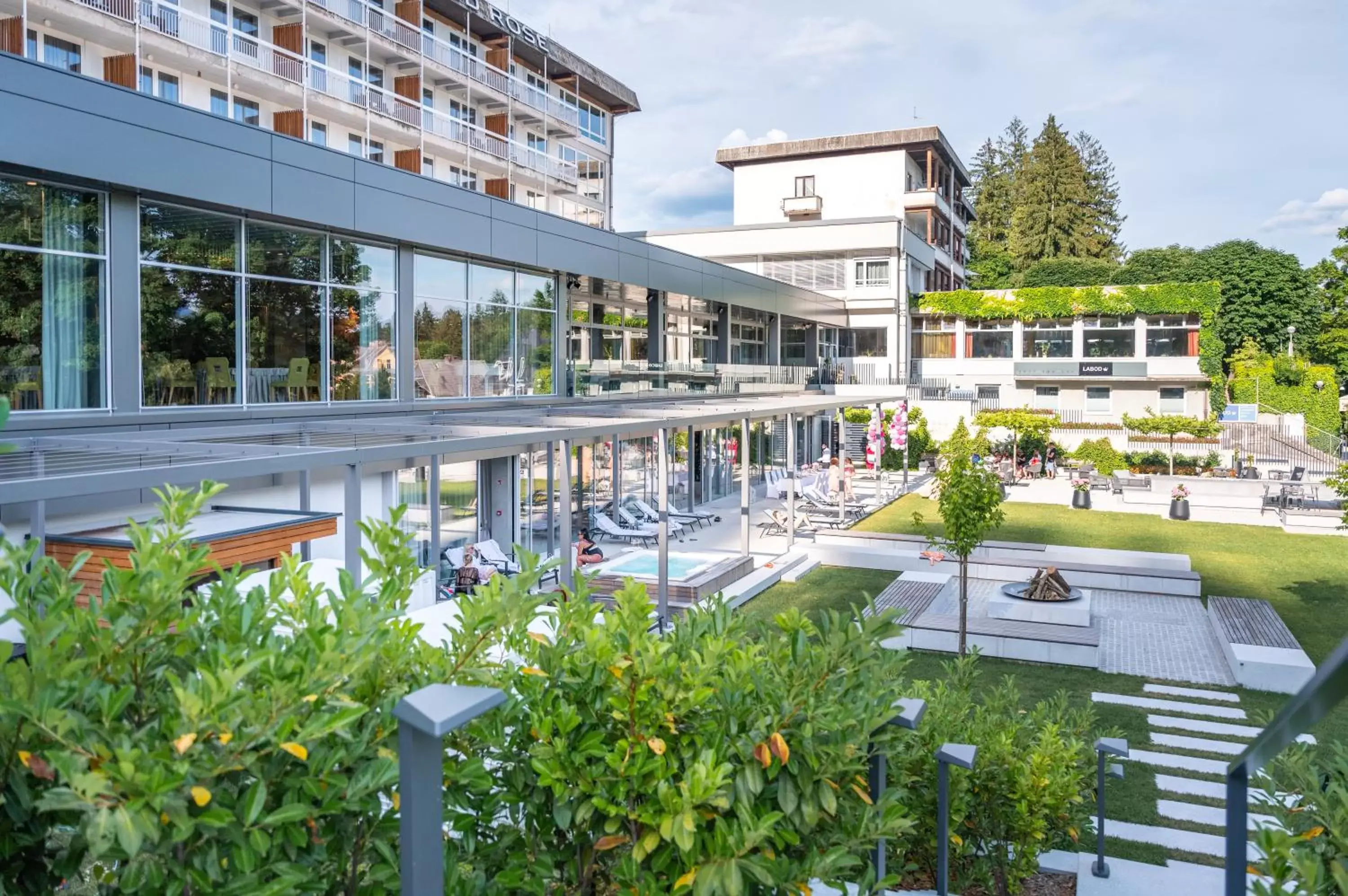 Property building, Swimming Pool in Bled Rose Hotel