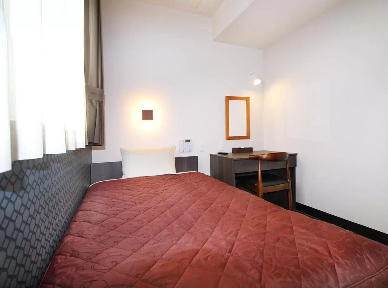 Photo of the whole room, Bed in Hotel Trend Nishi Shinsaibashi