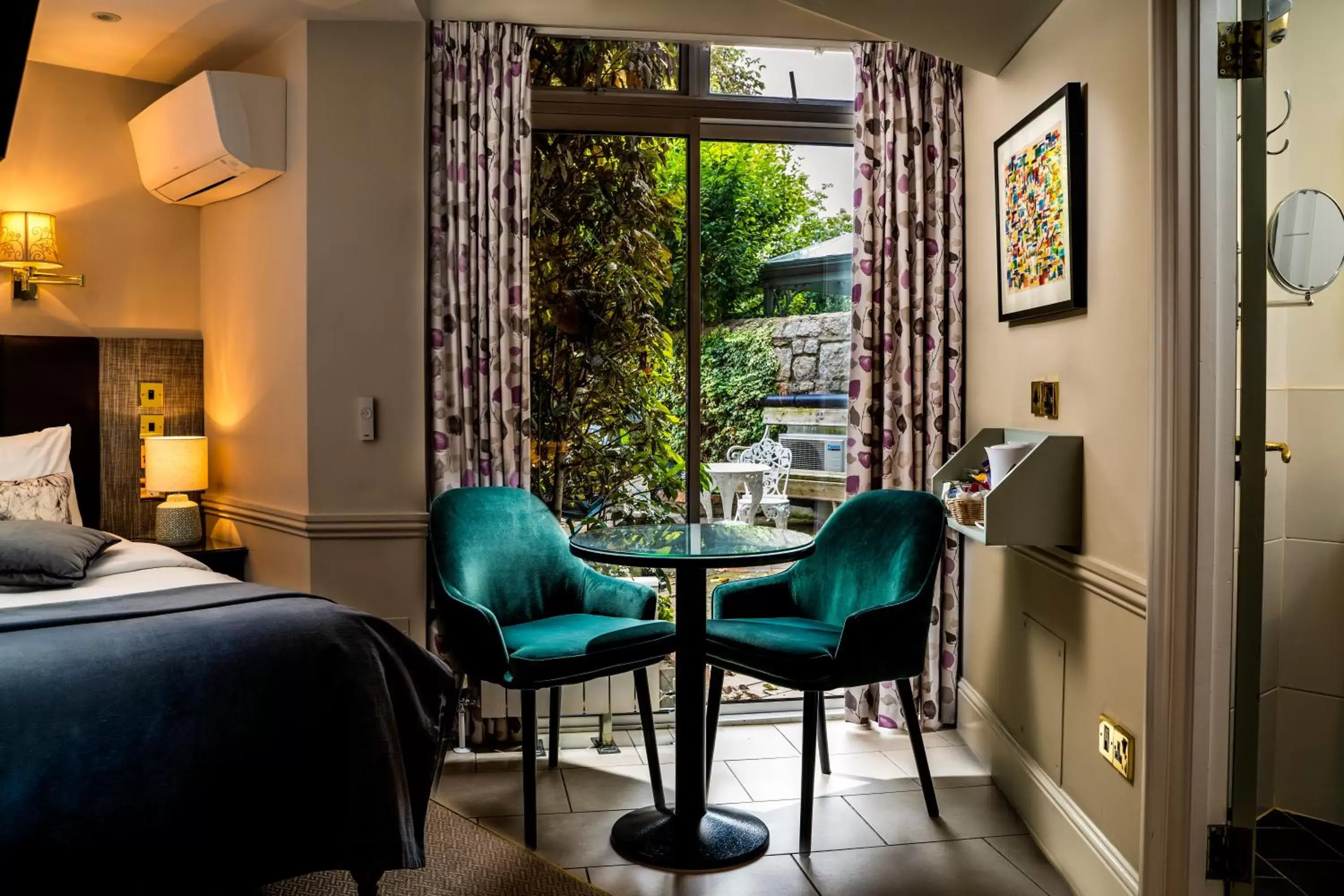 Seating Area in Roxford Lodge Hotel