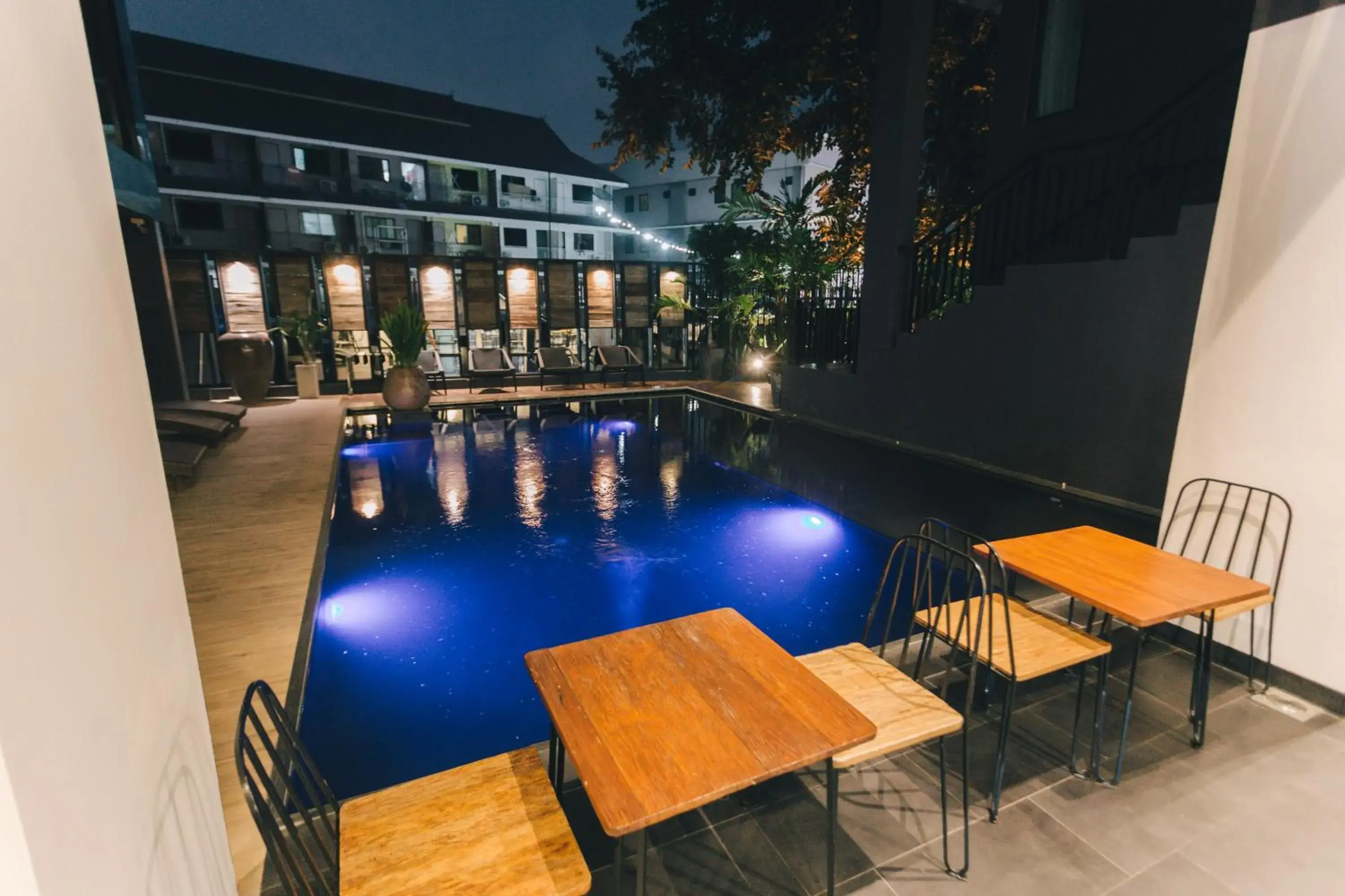 Swimming pool, Pool View in iWualai Hotel
