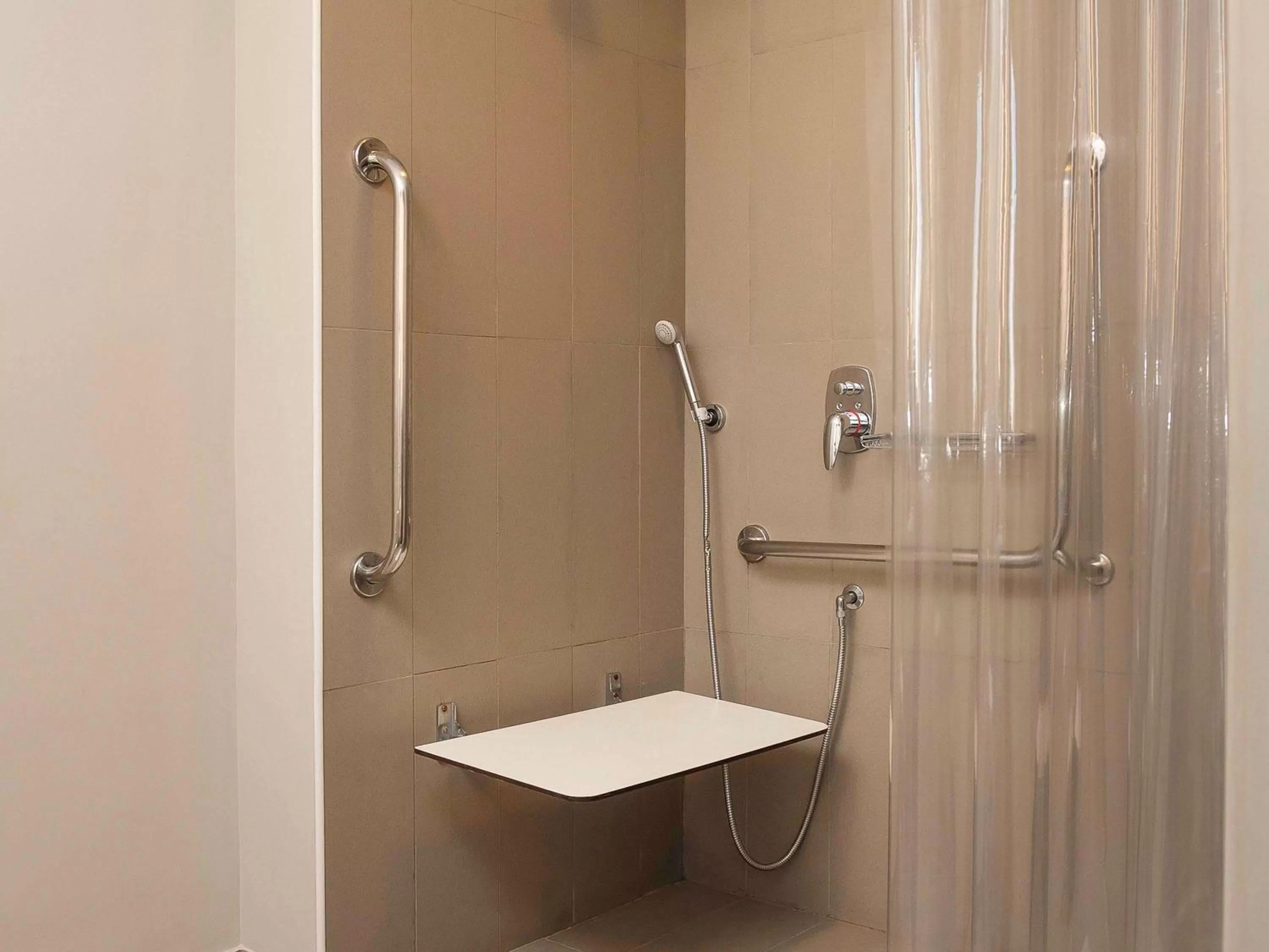 Photo of the whole room in ibis Fortaleza Centro de Eventos