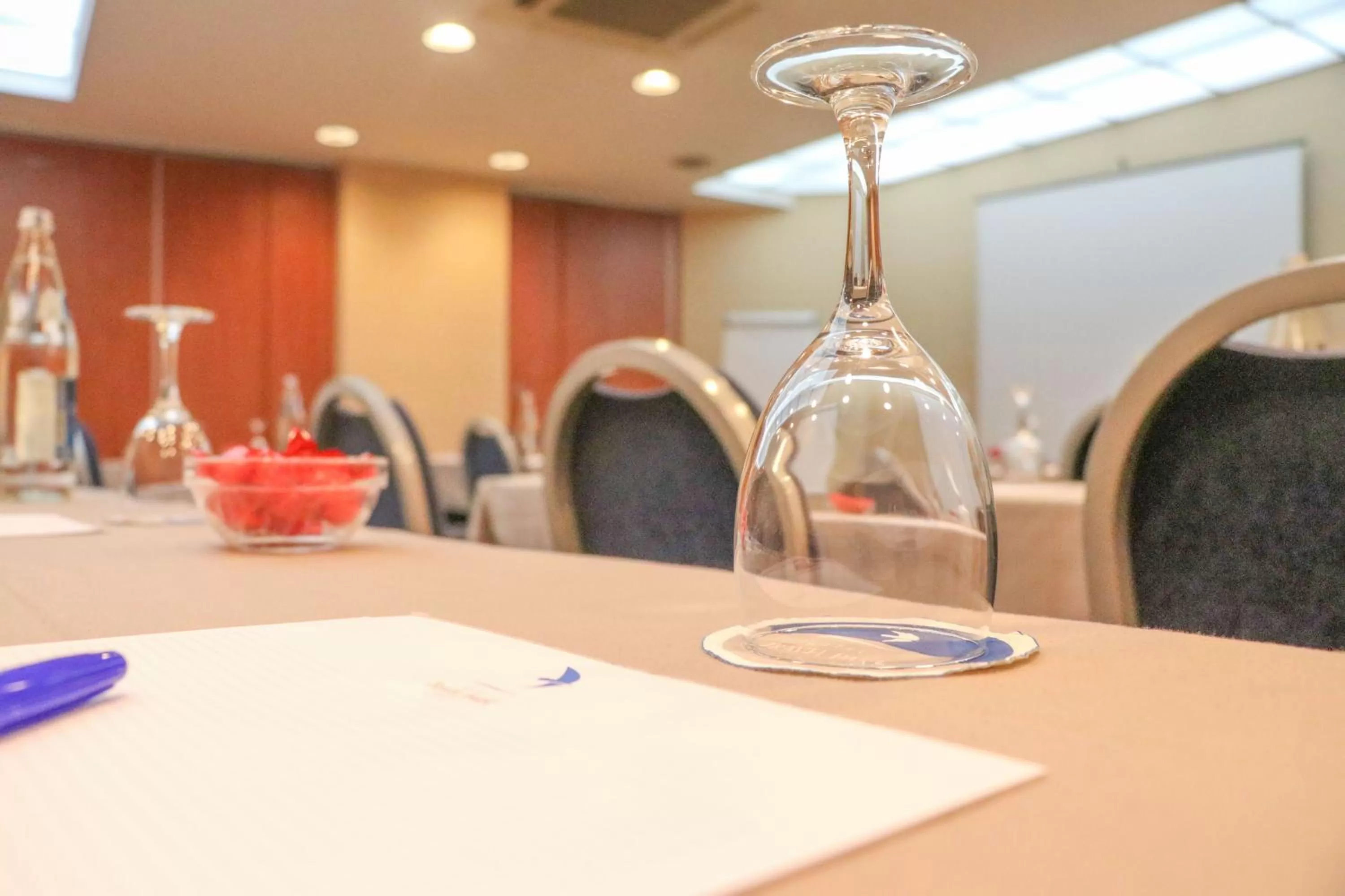 Business facilities in Hotel Travel Park Lisboa