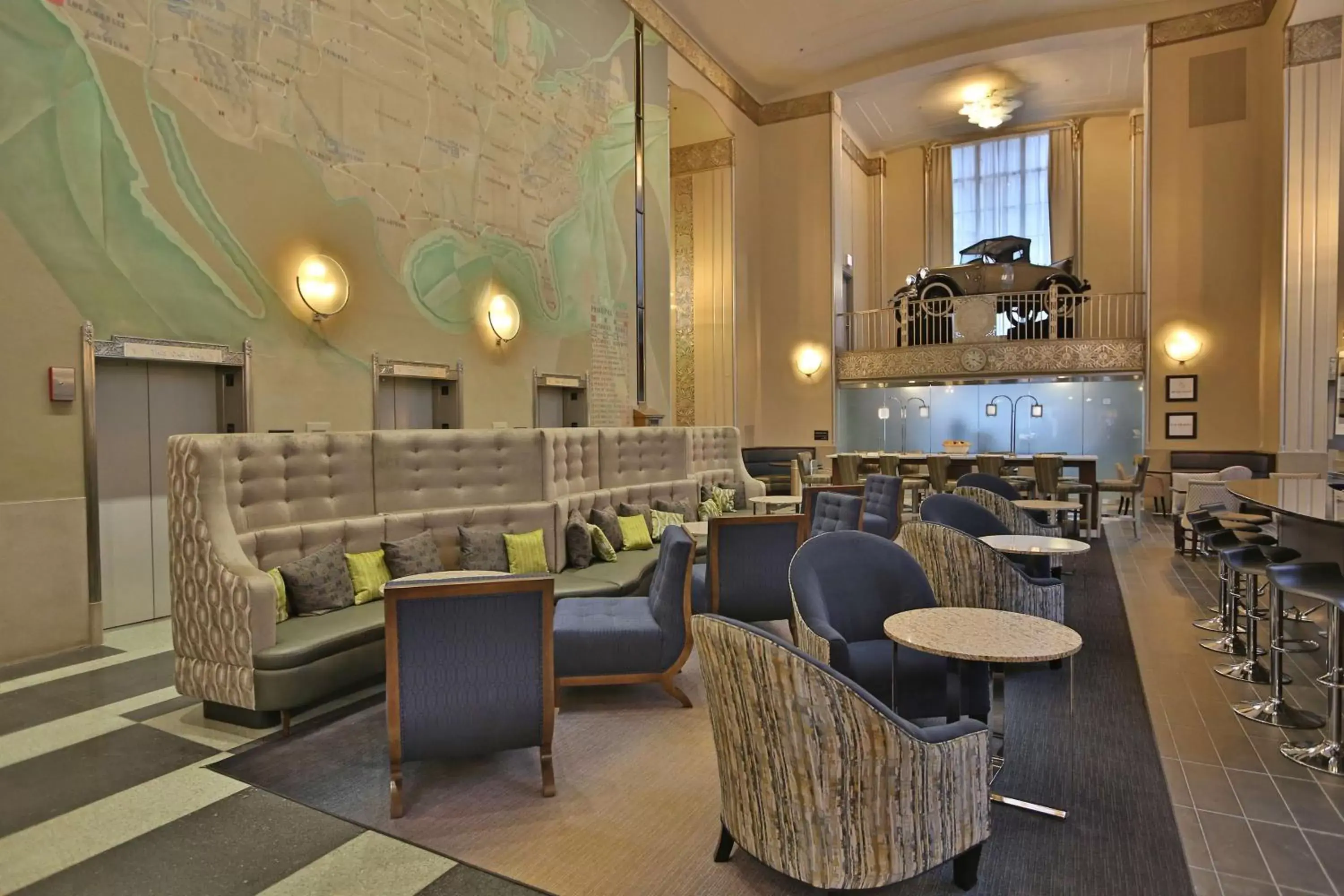 Lobby or reception, Lounge/Bar in Hampton Inn Chicago Downtown/N Loop/Michigan Ave