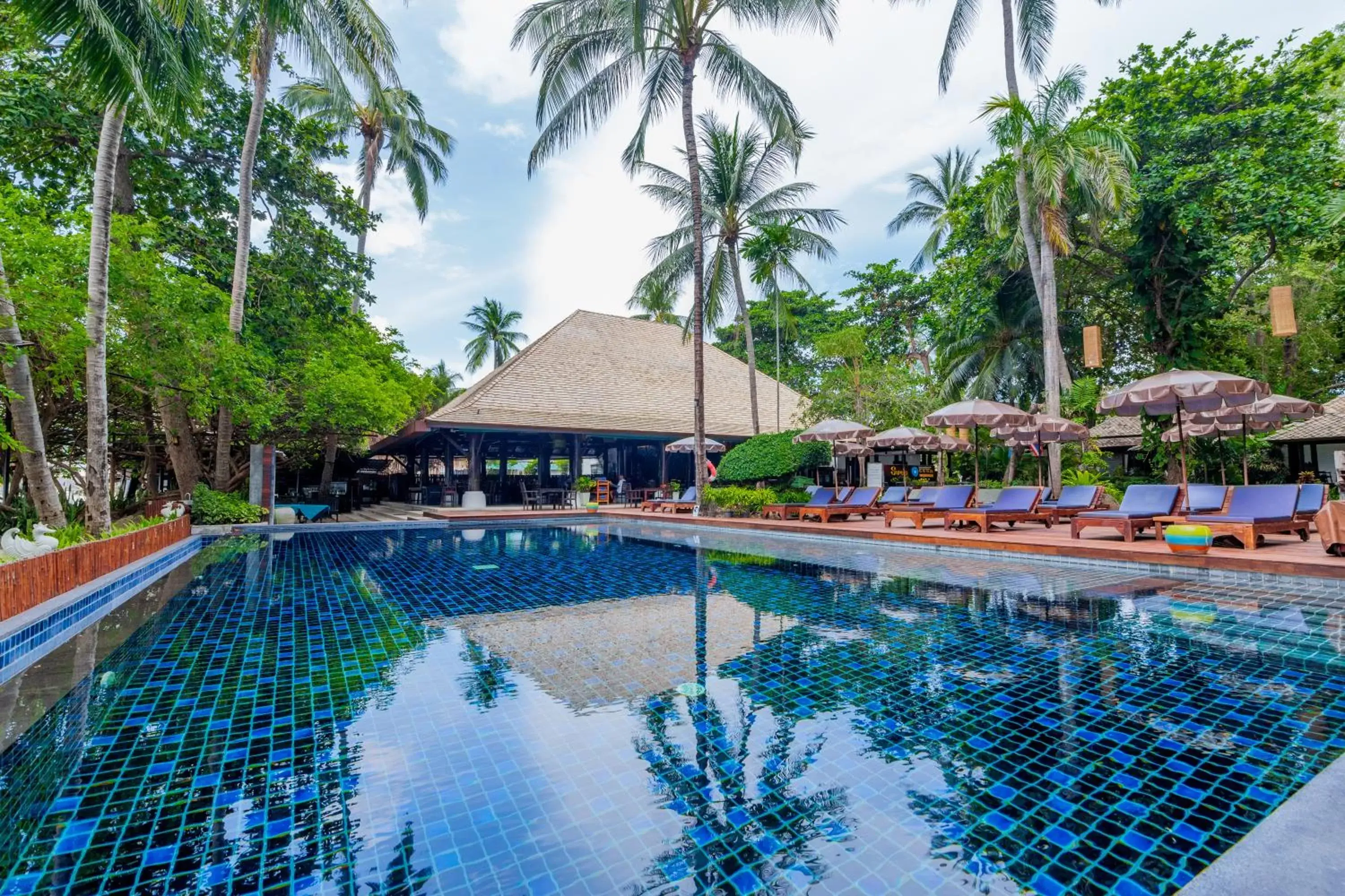 Sea view, Swimming Pool in Chaweng Garden Beach Resort - SHA Plus