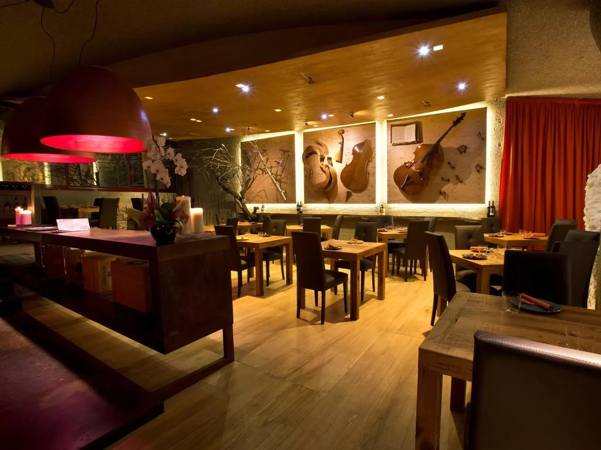 Restaurant/places to eat in Hotel Palazzo Renieri - 3stelle S Restaurant/places to eat in Hotel Palazzo Renieri - 3stelle S