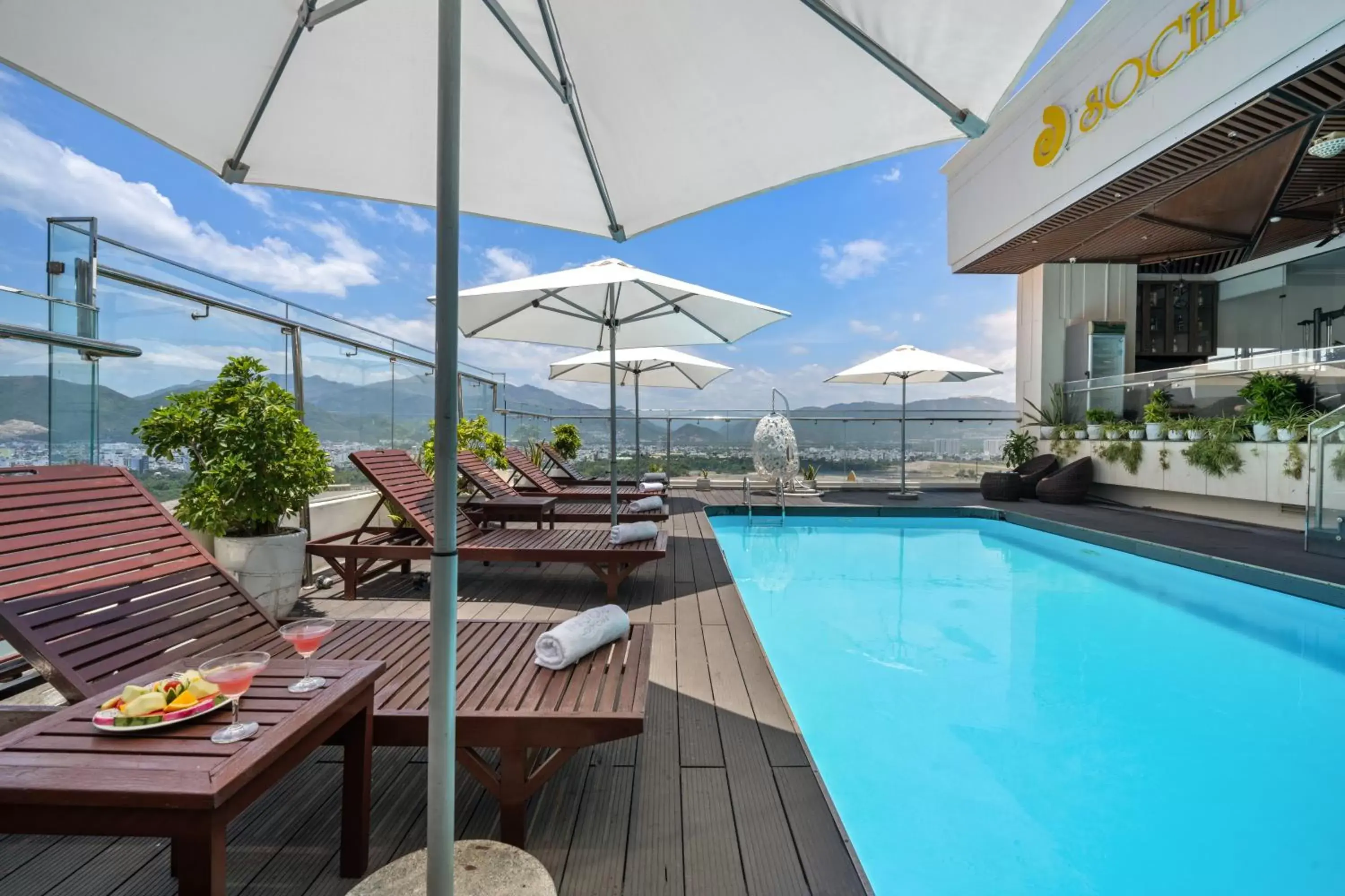 Food and drinks, Swimming Pool in Sochi Hotel