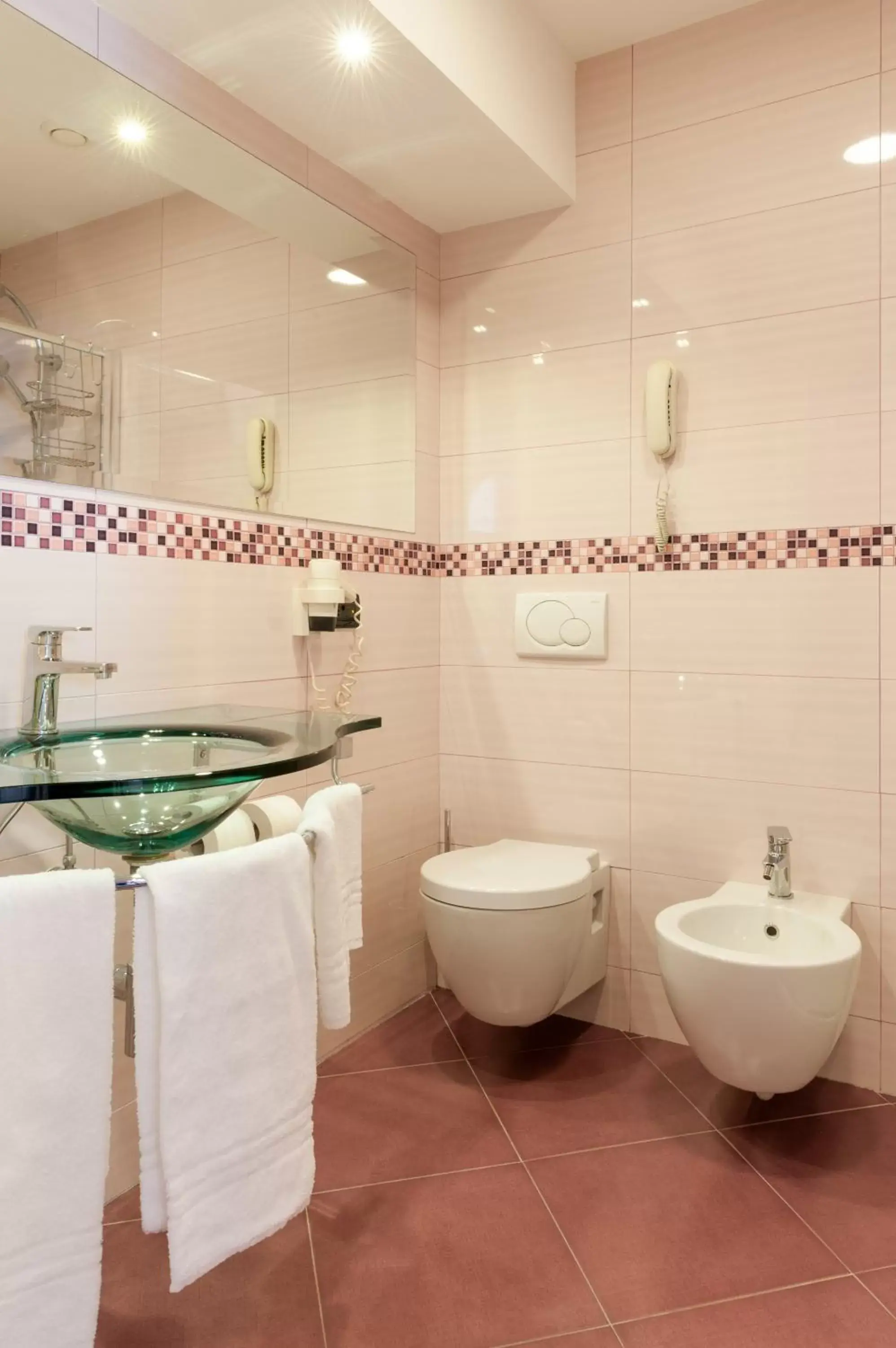 Bathroom in Augustus Hotel