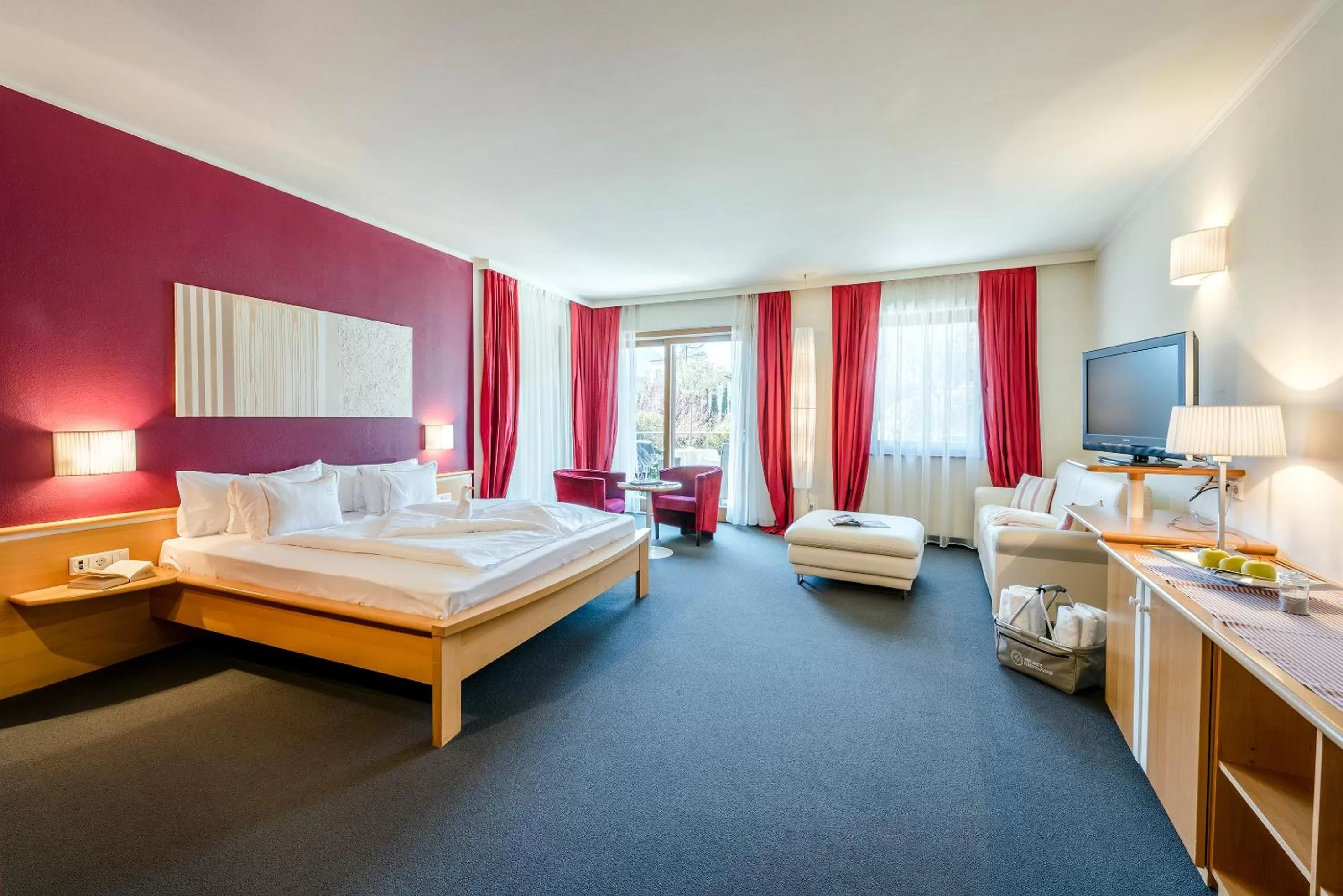 Photo of the whole room, Bed in Hotel Ansitz Plantiz