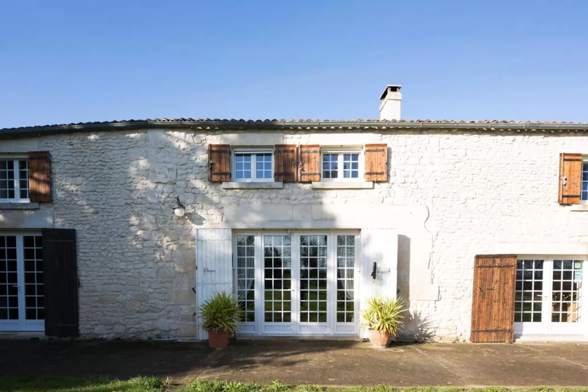 Facade/entrance in La Bribaudonnière