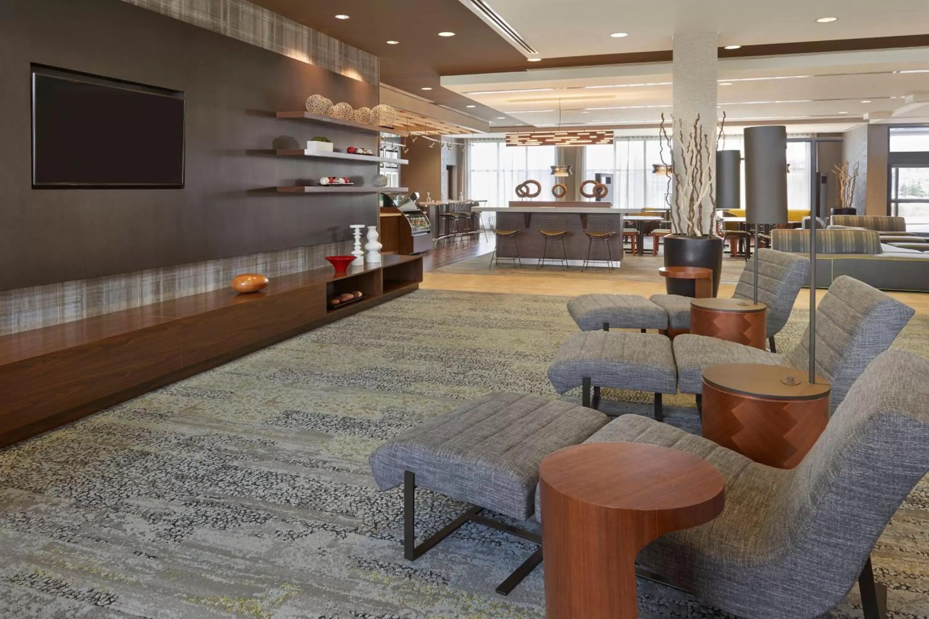 Lobby or reception, Lounge/Bar in Courtyard by Marriott Kingston Highway 401