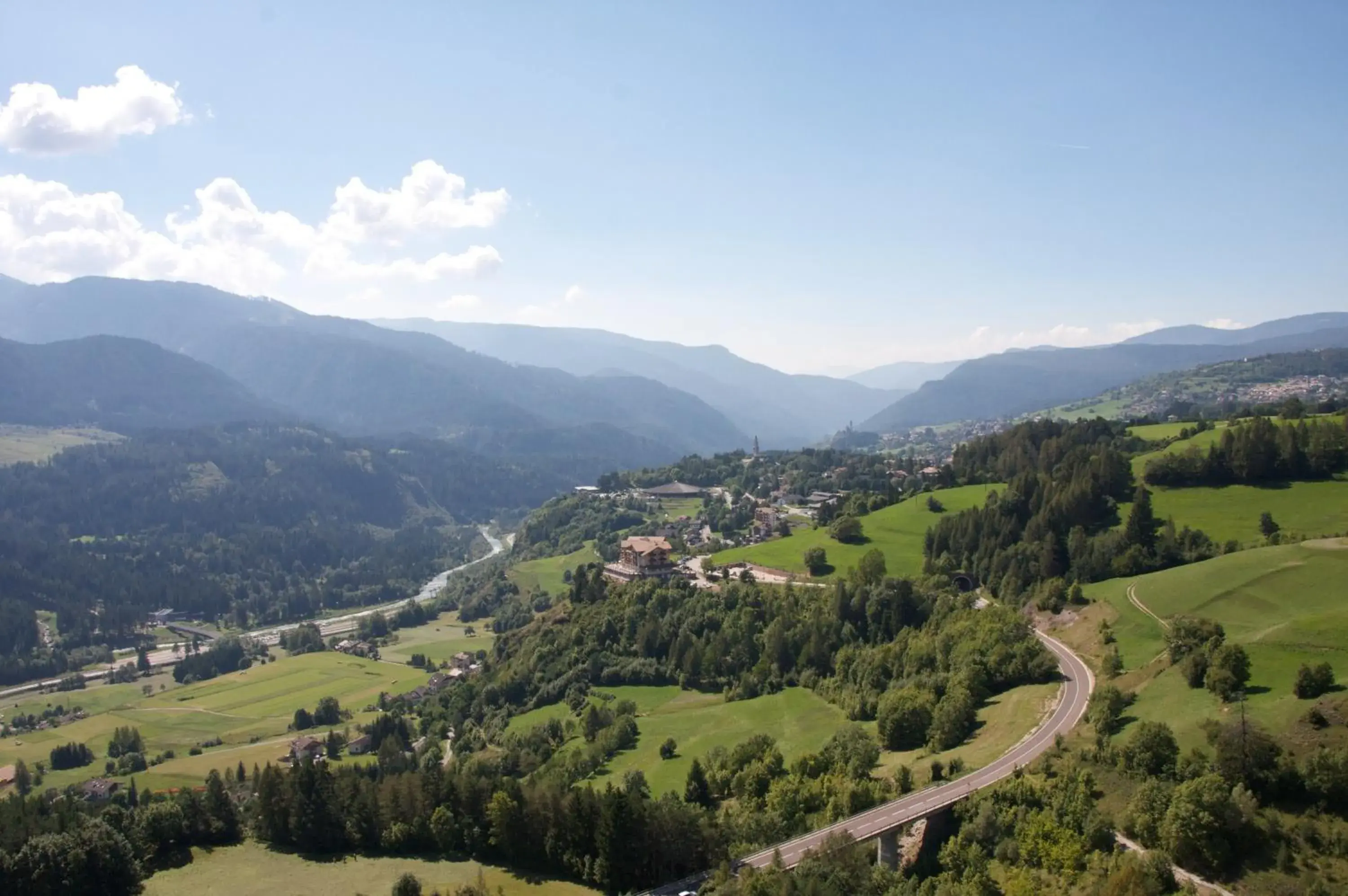 Natural landscape, Bird's-eye View in Hotel Lagorai Resort & Spa