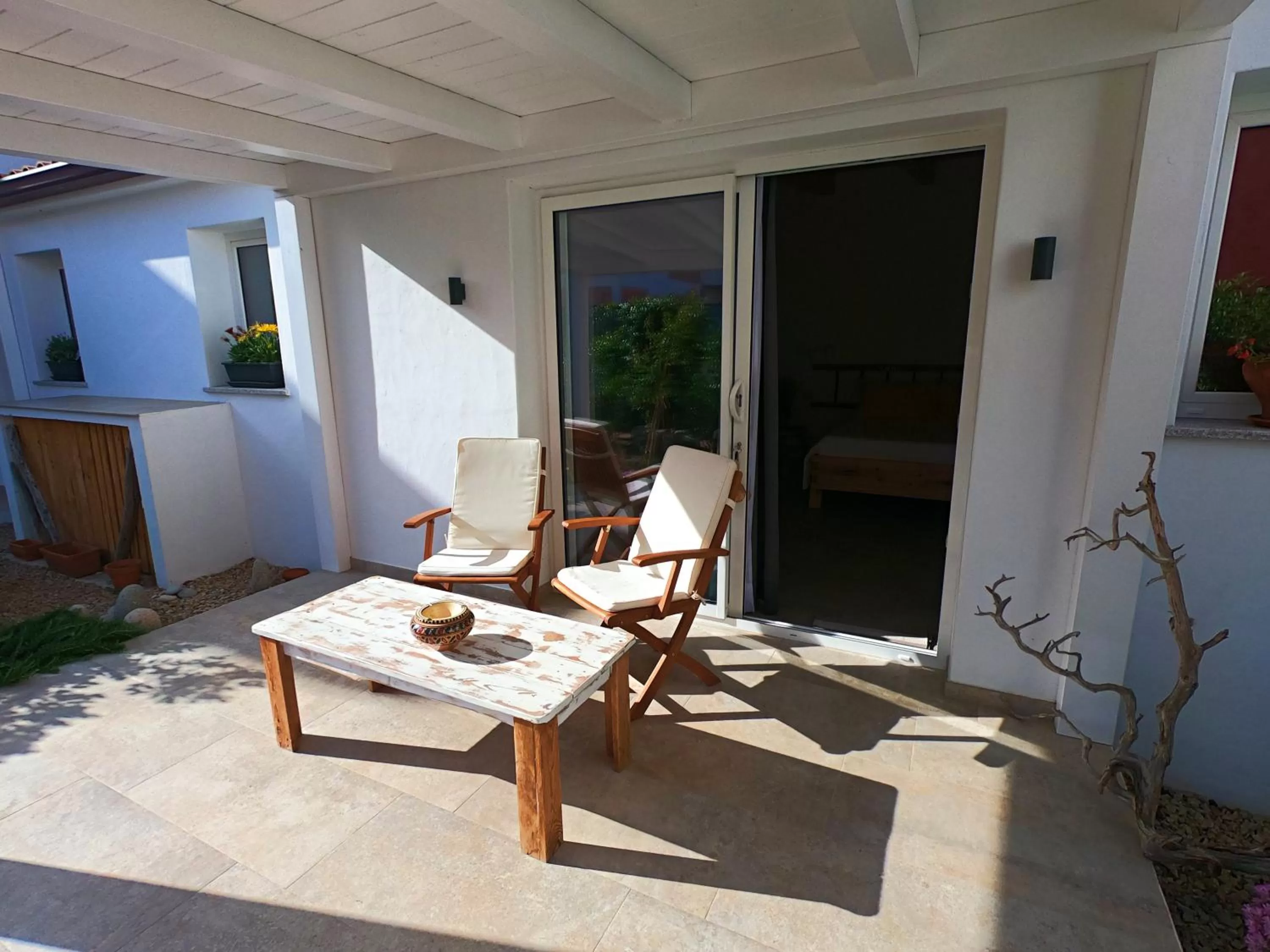 Property building in B&B Les Chambres Rooms & Suite