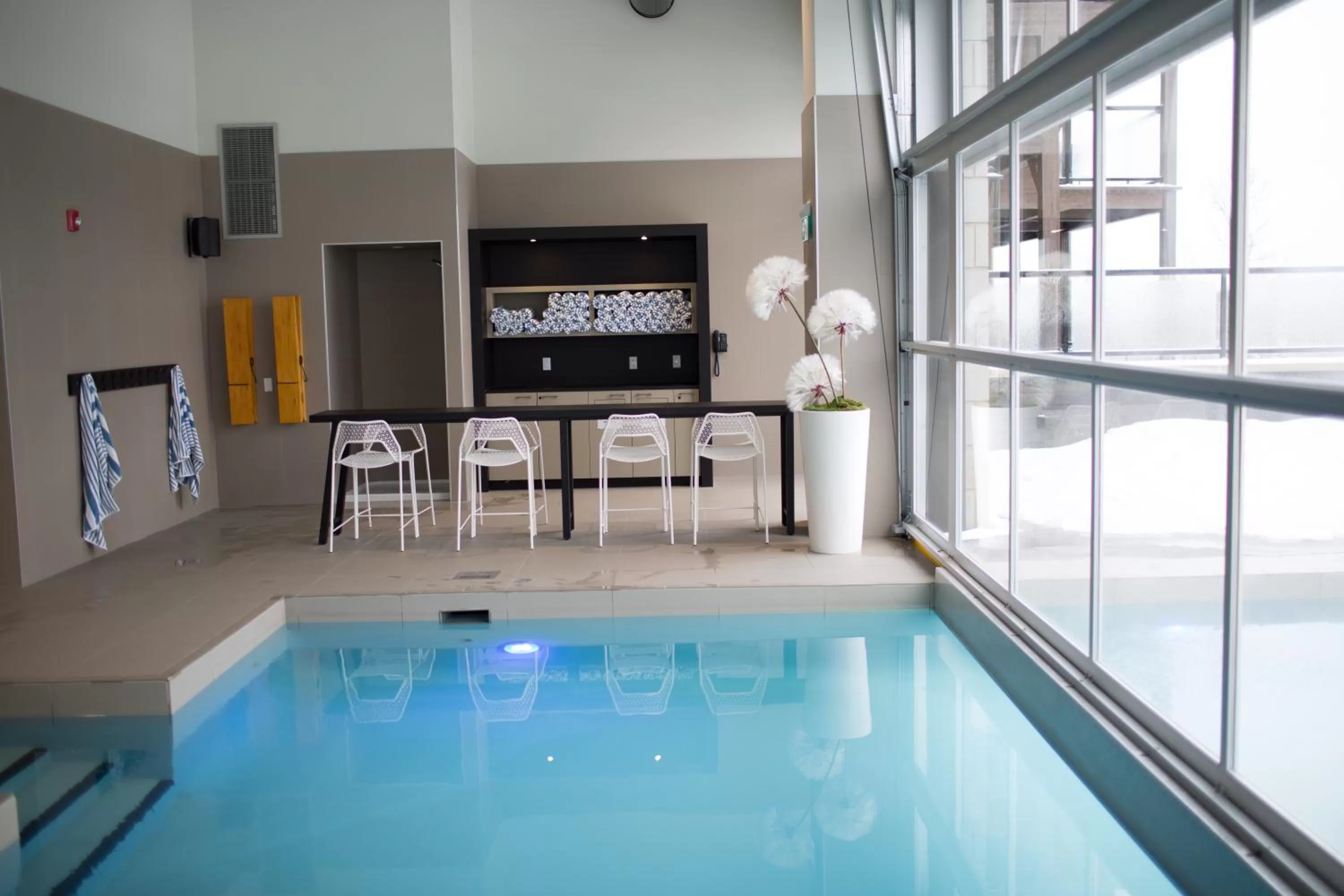 Swimming pool in Espace 4 Saisons