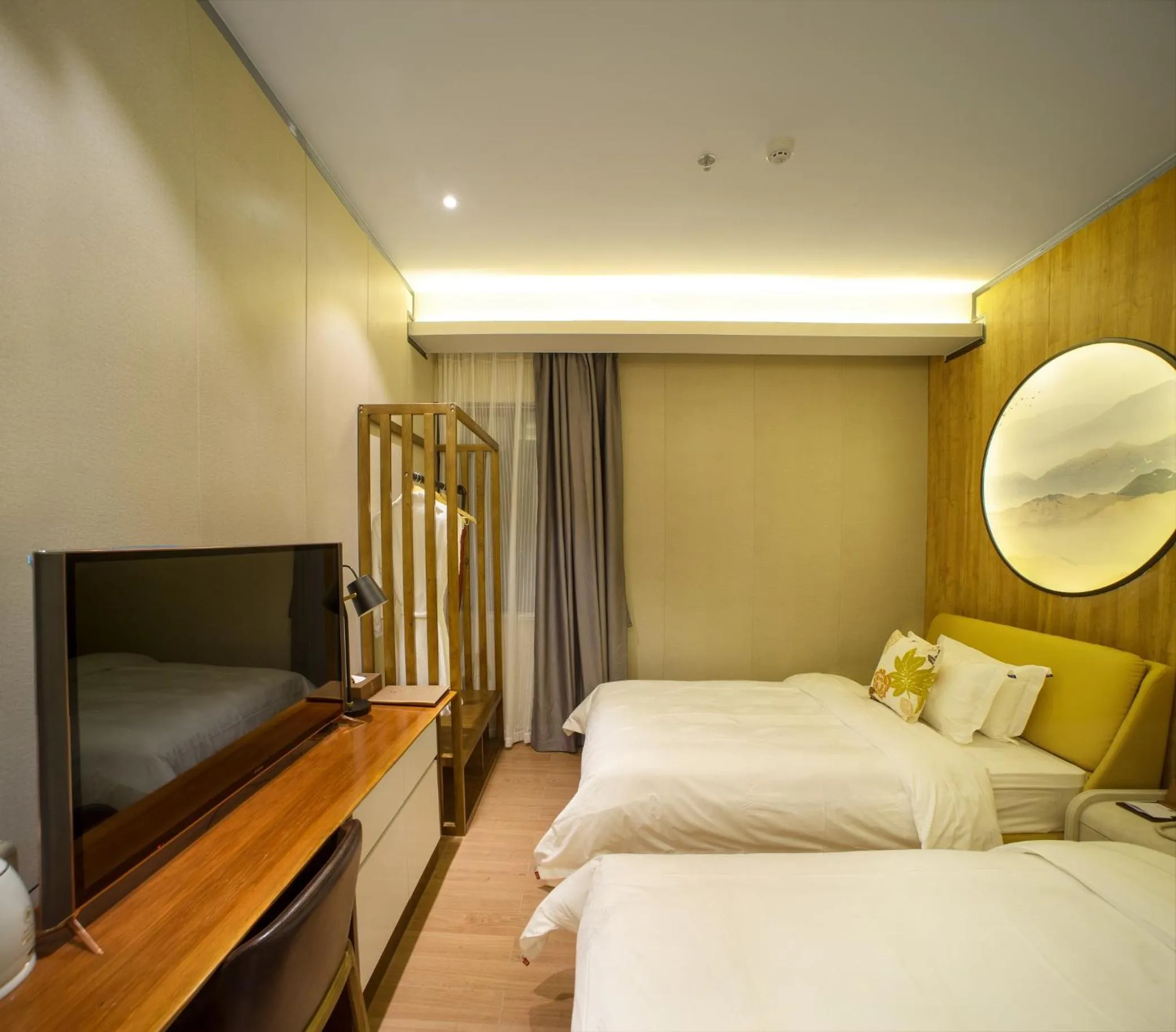 TV and multimedia in Guangzhou Nuomo International Hotel-Canton Fair Free Shuttle Bus