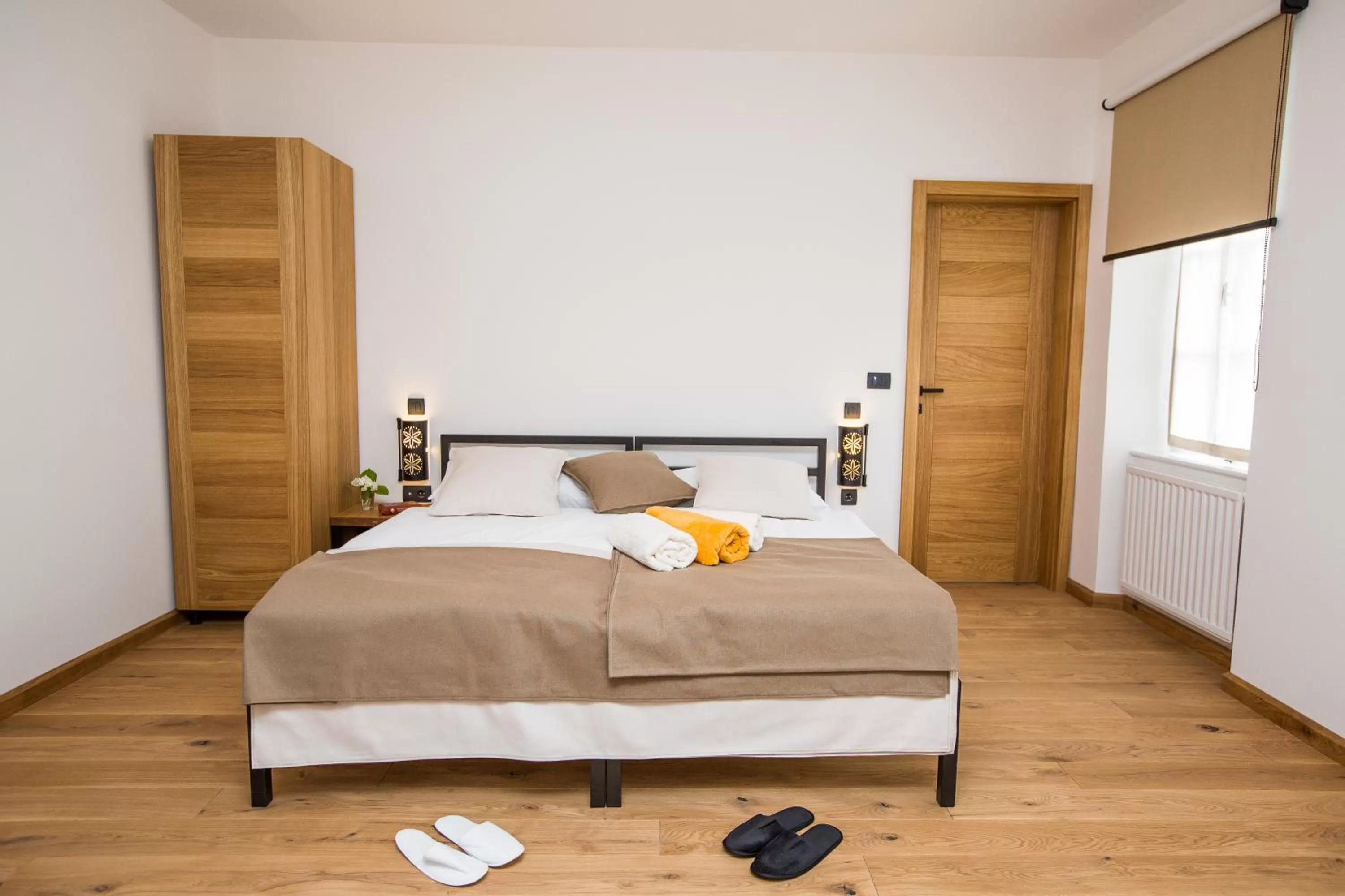 Photo of the whole room, Bed in Old Parish House