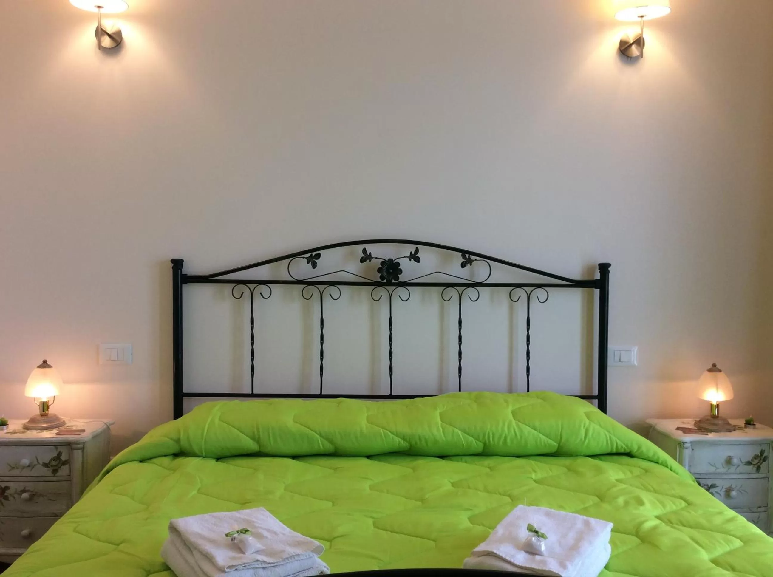 Bedroom, Bed in B&B SiciliAntica