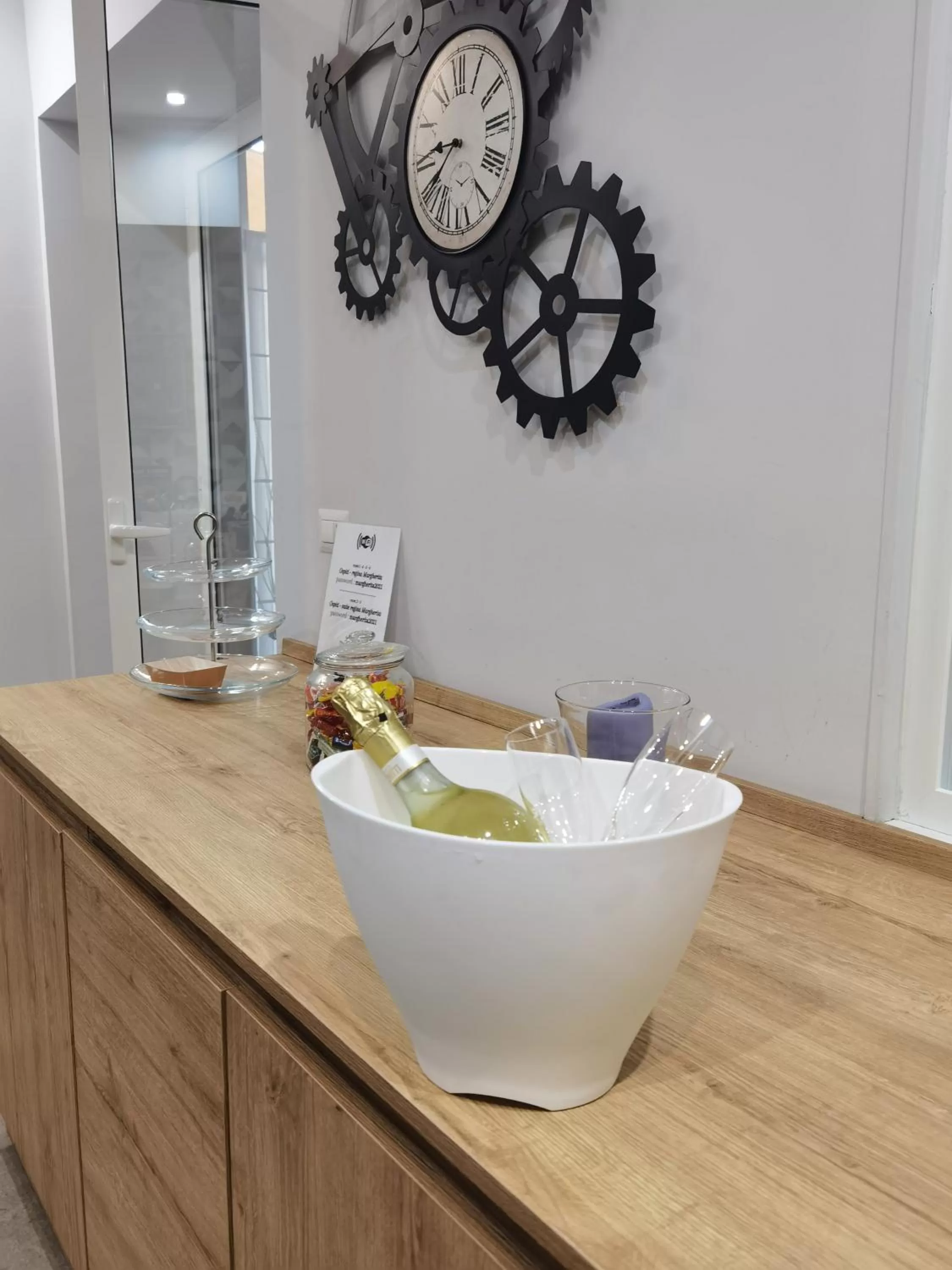 Food and drinks in Regina Margherita Suite