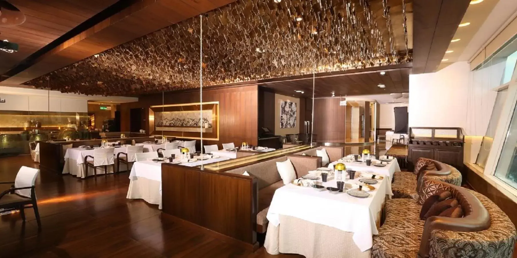 Restaurant/places to eat in Crowne Plaza Greater Noida by IHG Restaurant/places to eat in Crowne Plaza Greater Noida by IHG