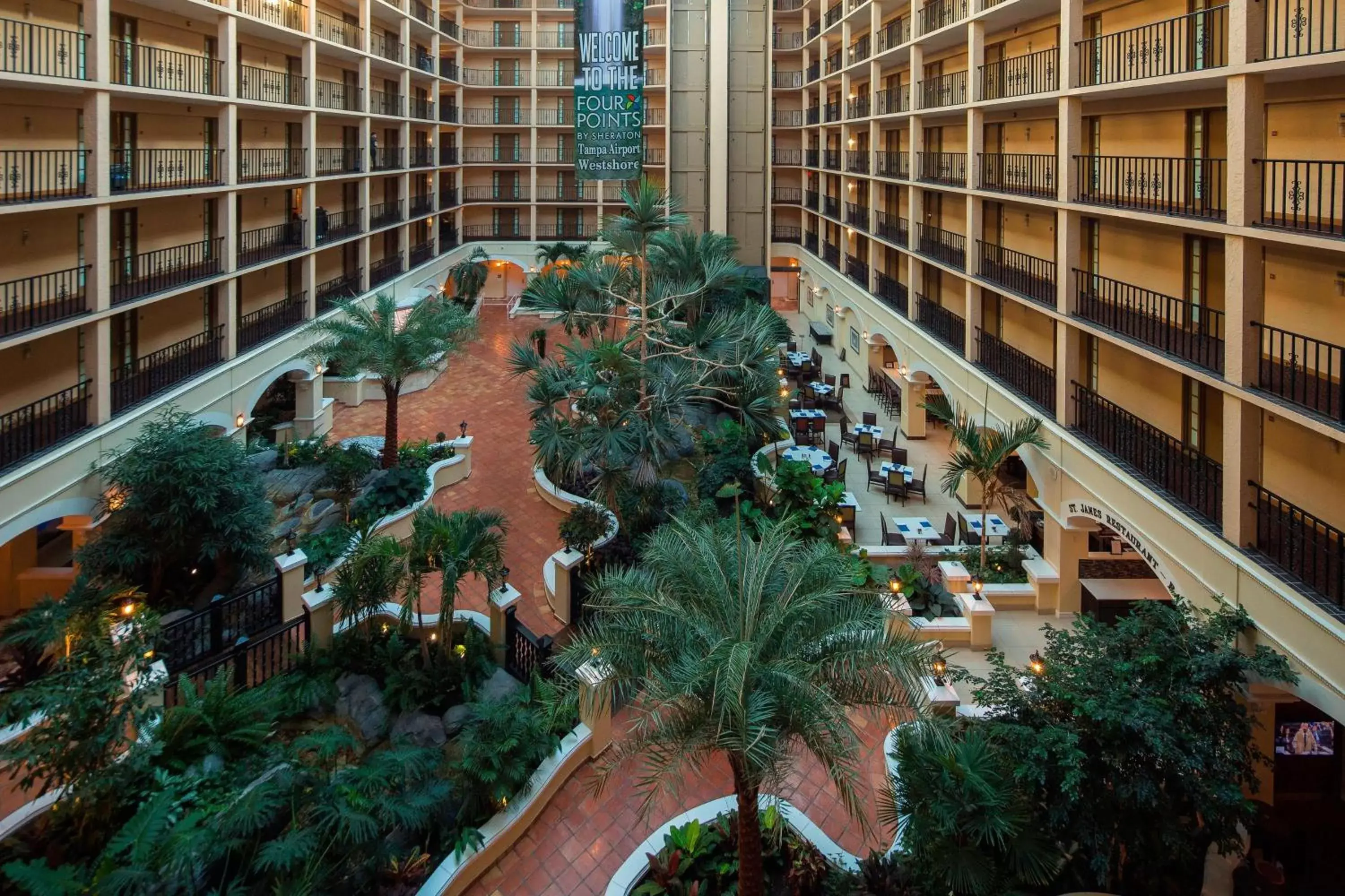 Lobby or reception in Four Points by Sheraton Suites Tampa Airport Westshore