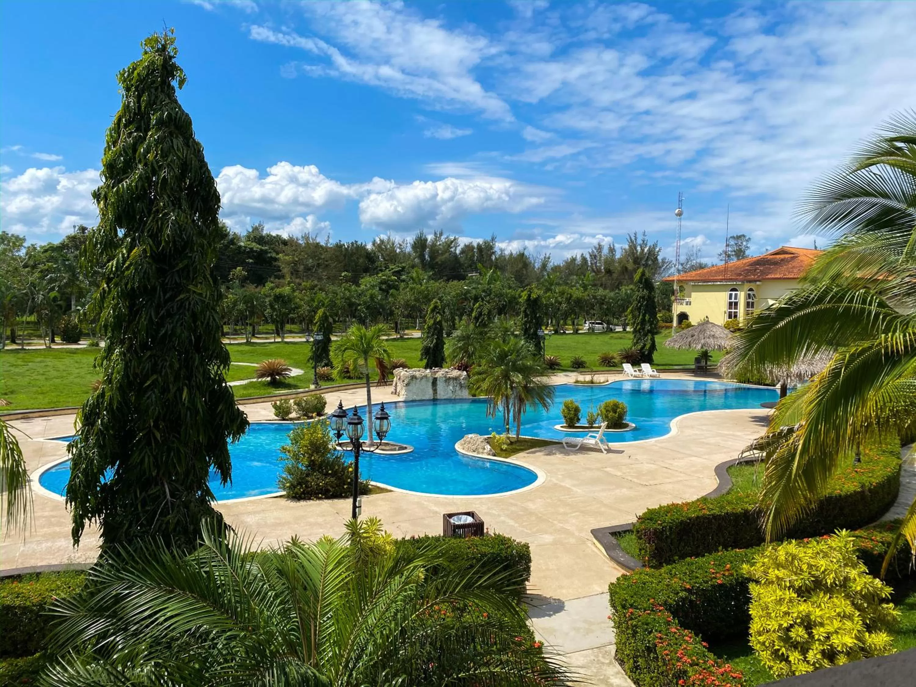 Swimming Pool in La Ensenada Beach Resort