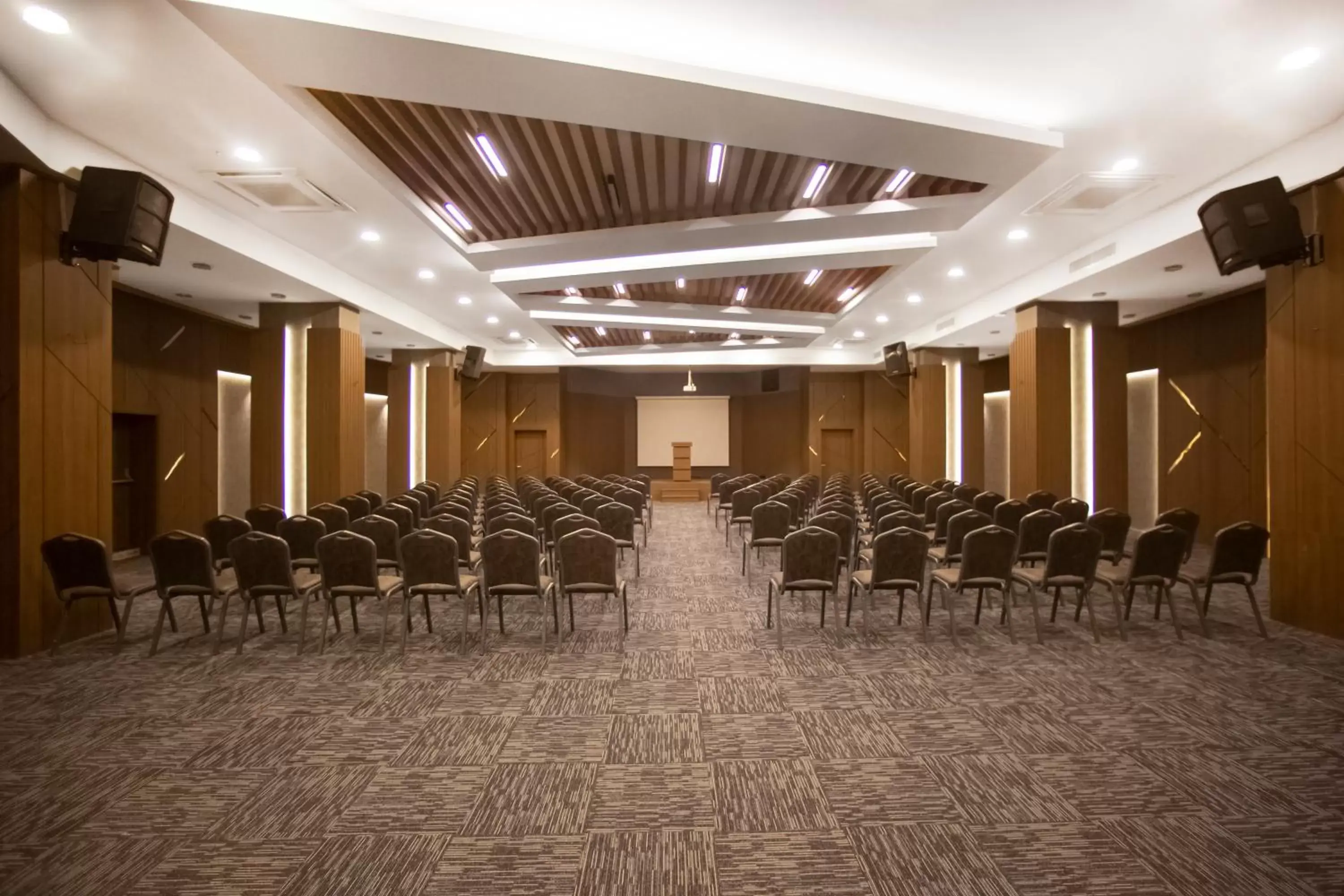 Meeting/conference room in Pırıl Hotel Thermal&Beauty SPA