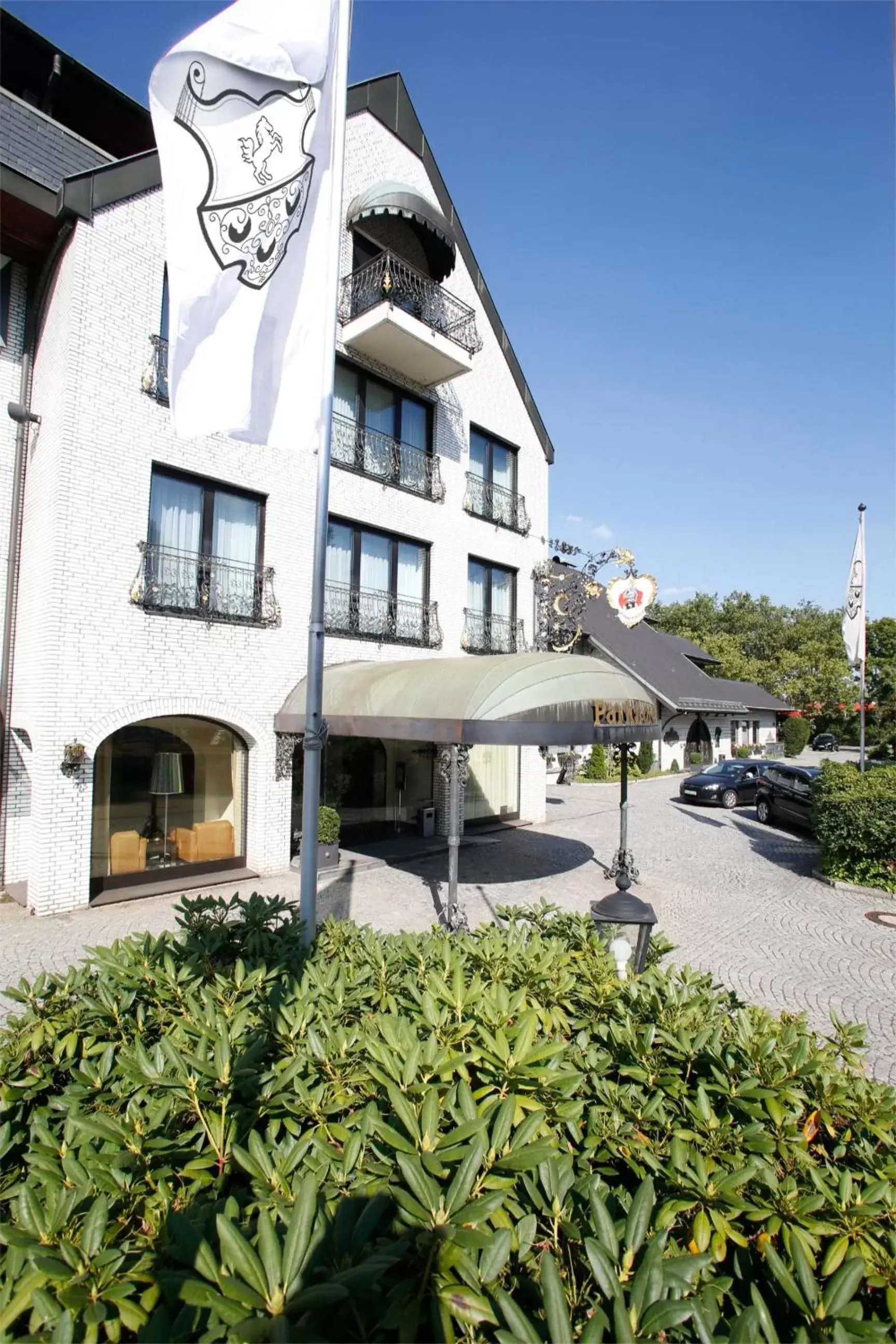 Facade/entrance, Property Building in Parkhotel Wittekindshof