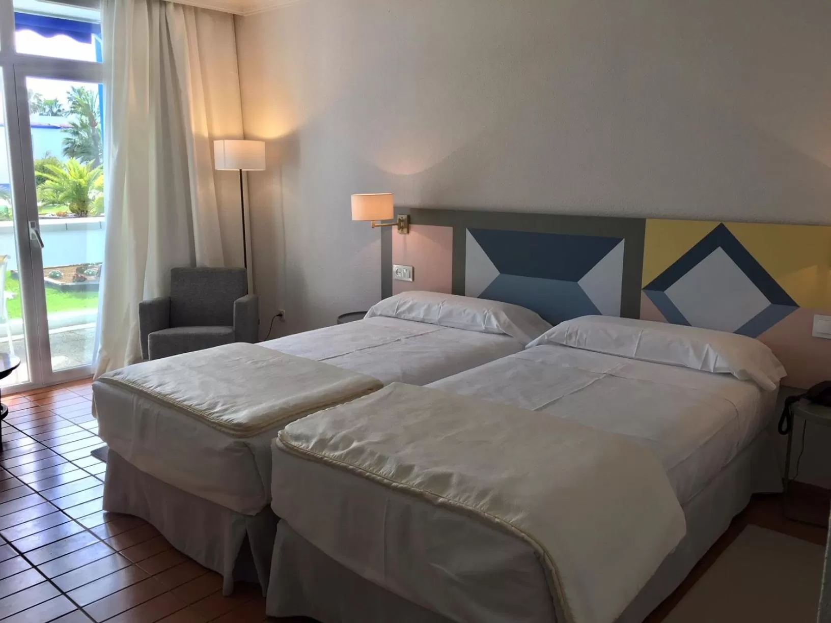 Photo of the whole room in Parador de Benicarló