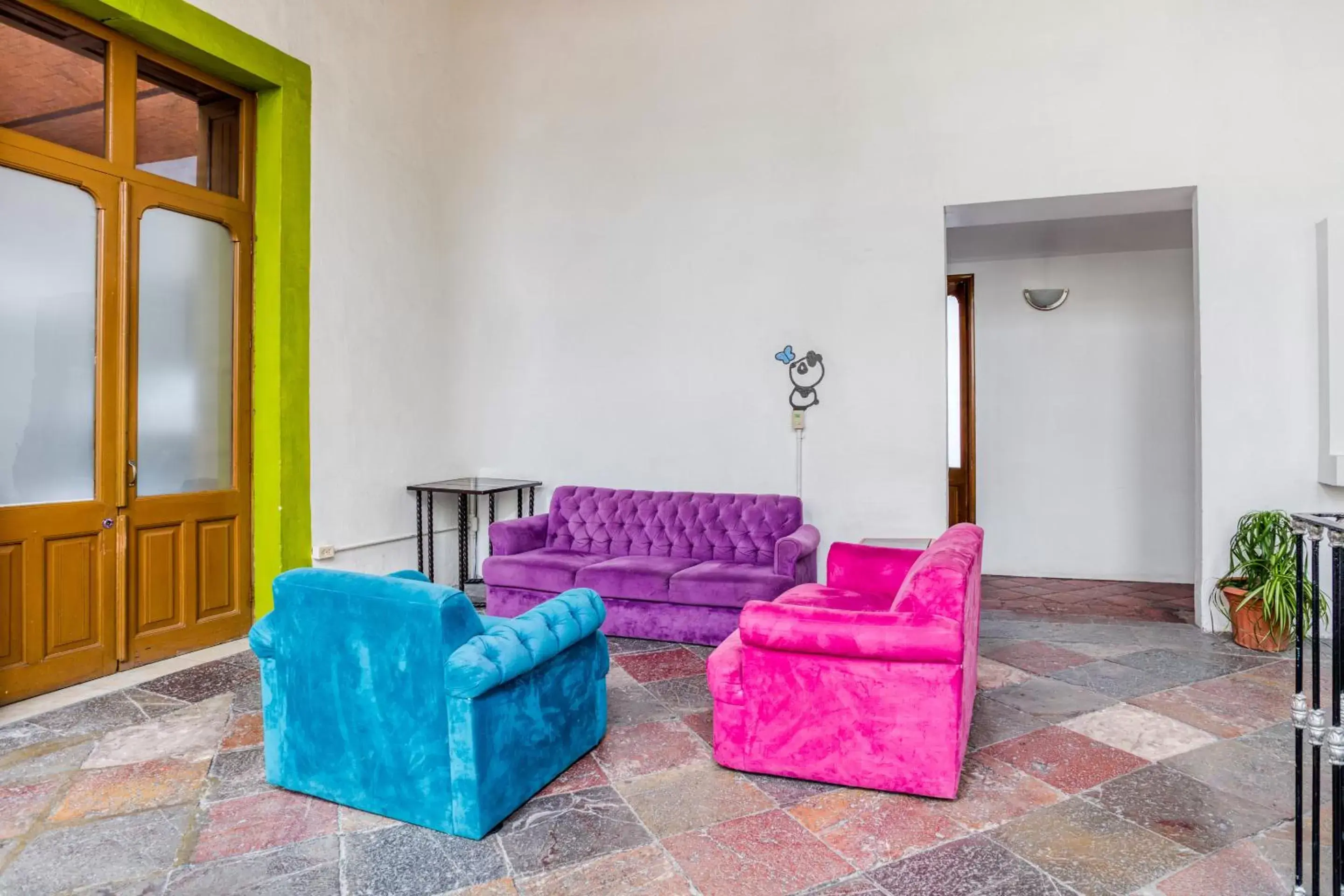 Seating Area in Hostal Santo Domingo