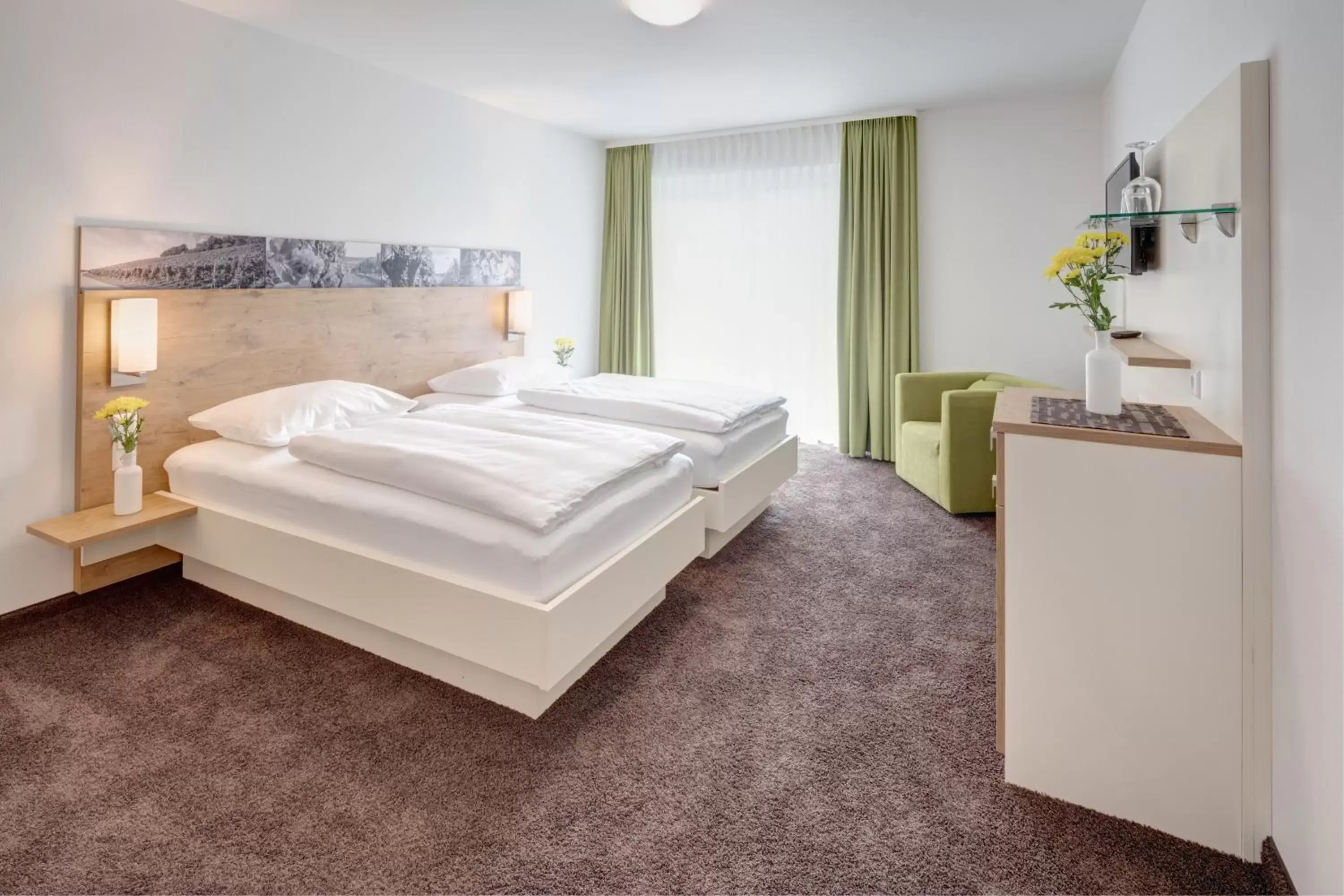 Double Room - single occupancy - Disability Access in Vinotel Heinz J. Schwab Double Room - single occupancy - Disability Access in Vinotel Heinz J. Schwab