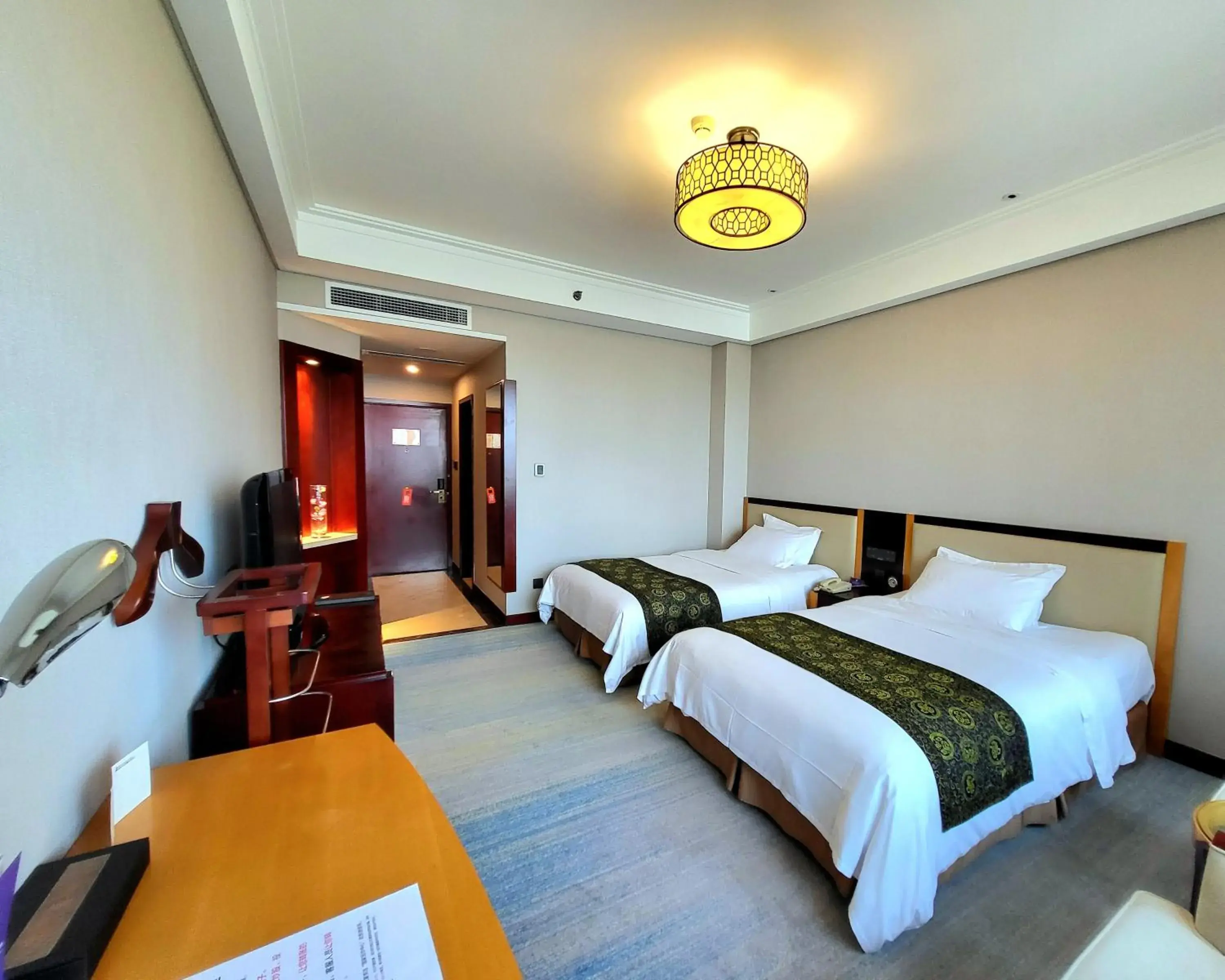 Bedroom in Tianjin Saixiang Hotel
