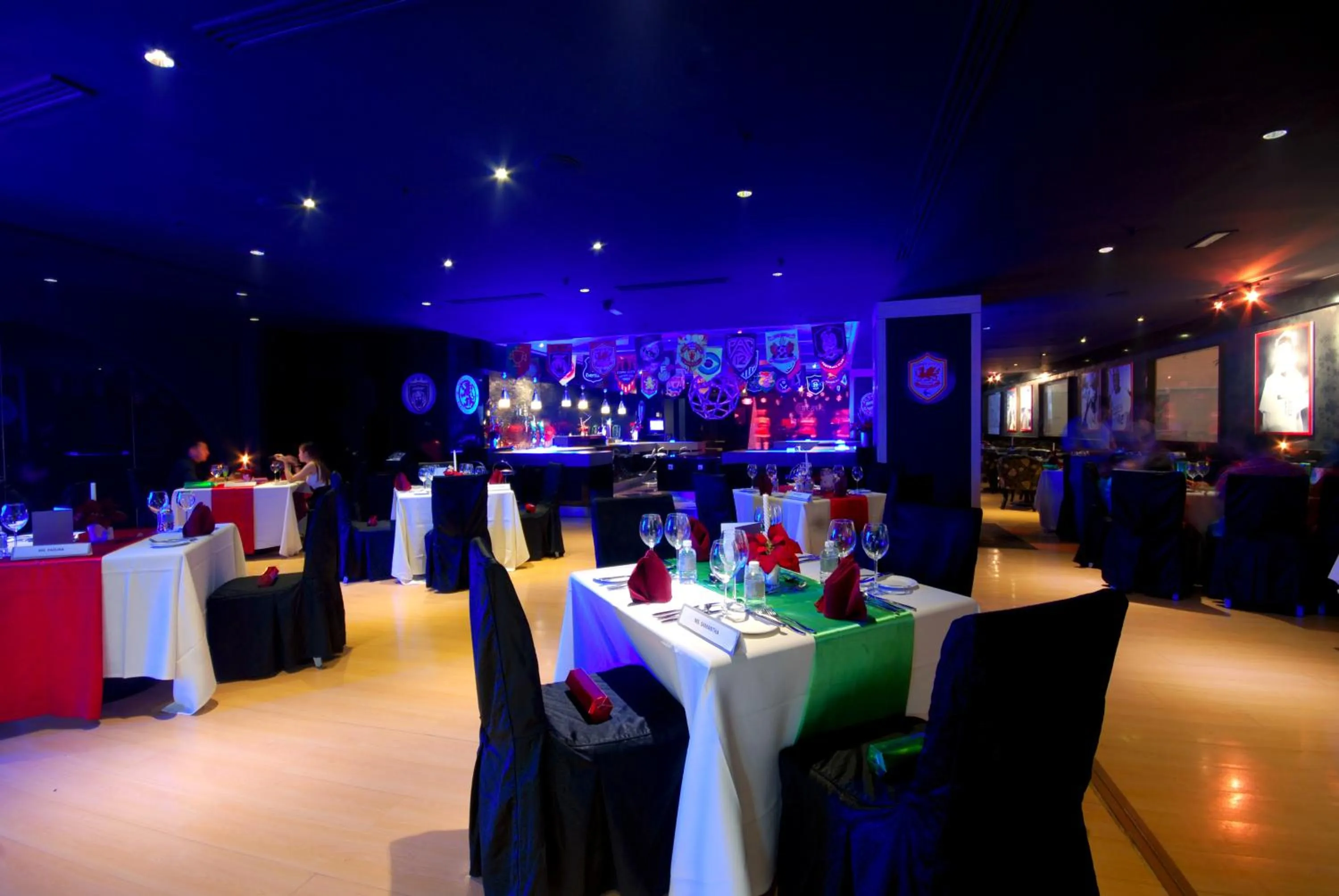 Restaurant/places to eat in Berjaya Waterfront Hotel, Johor Bahru