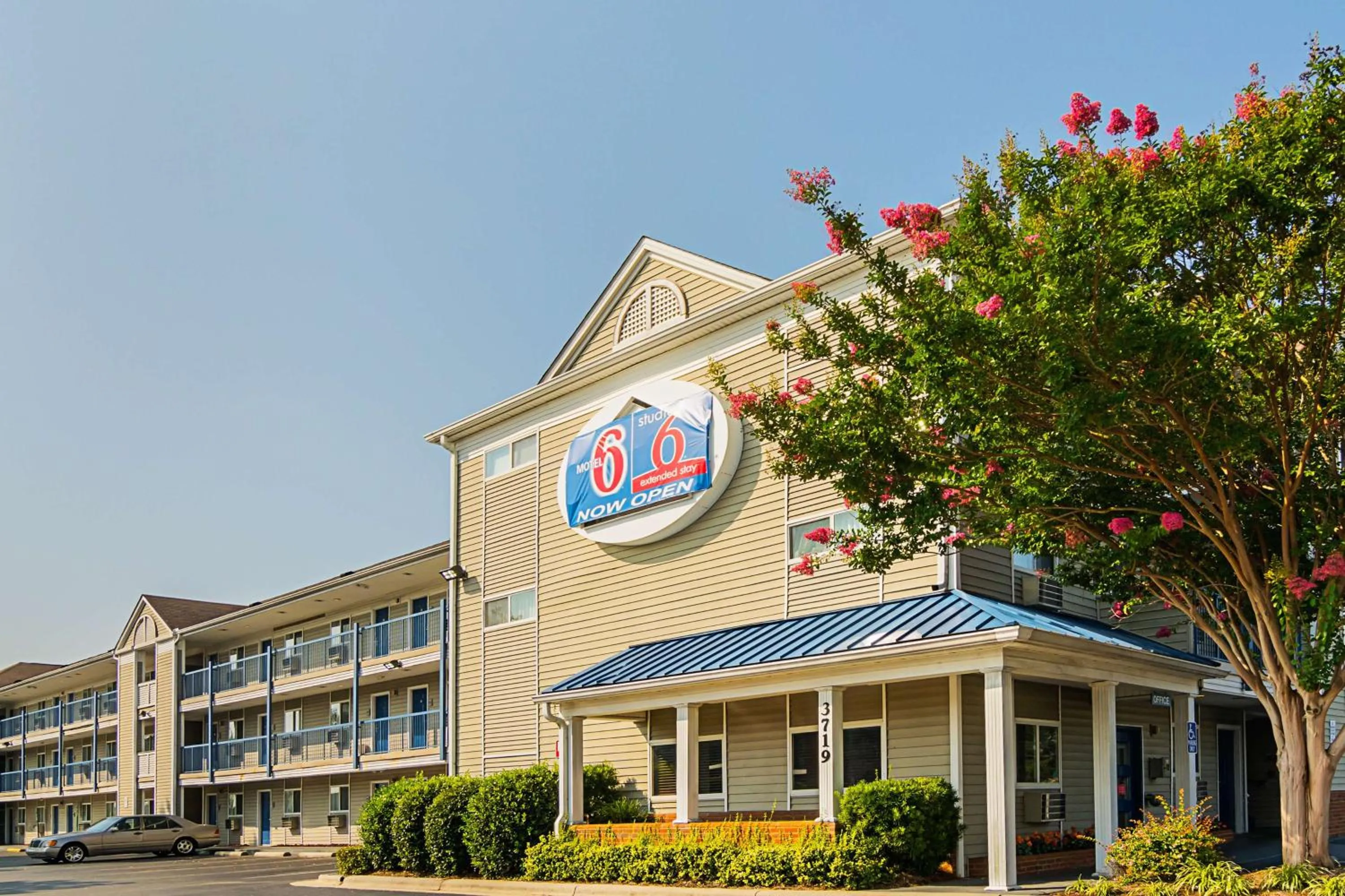 Property building in Motel 6-Fayetteville, NC - Fort Liberty Area