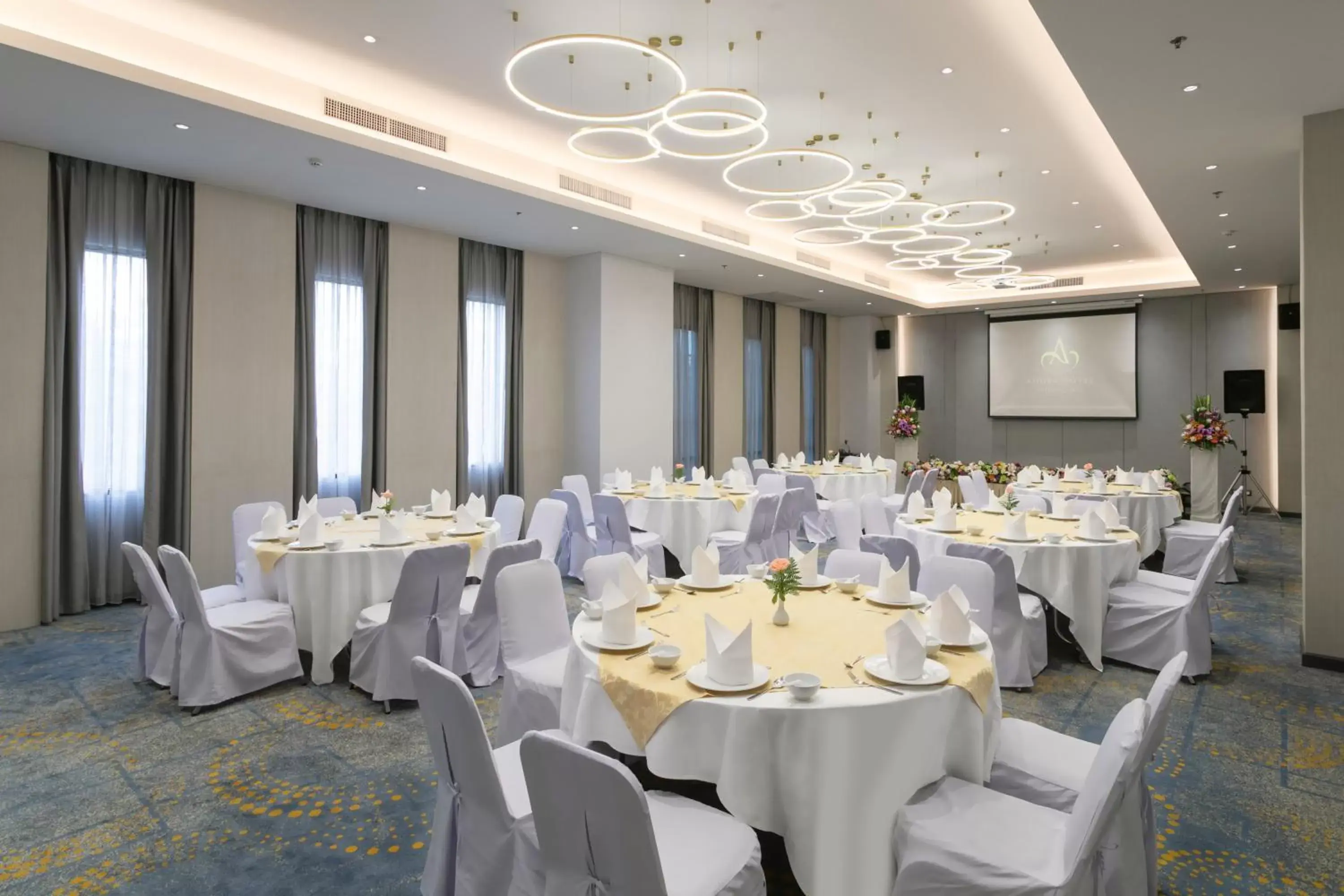 Banquet/Function facilities, Banquet Facilities in Amora Thapae Hotel Chiang Mai