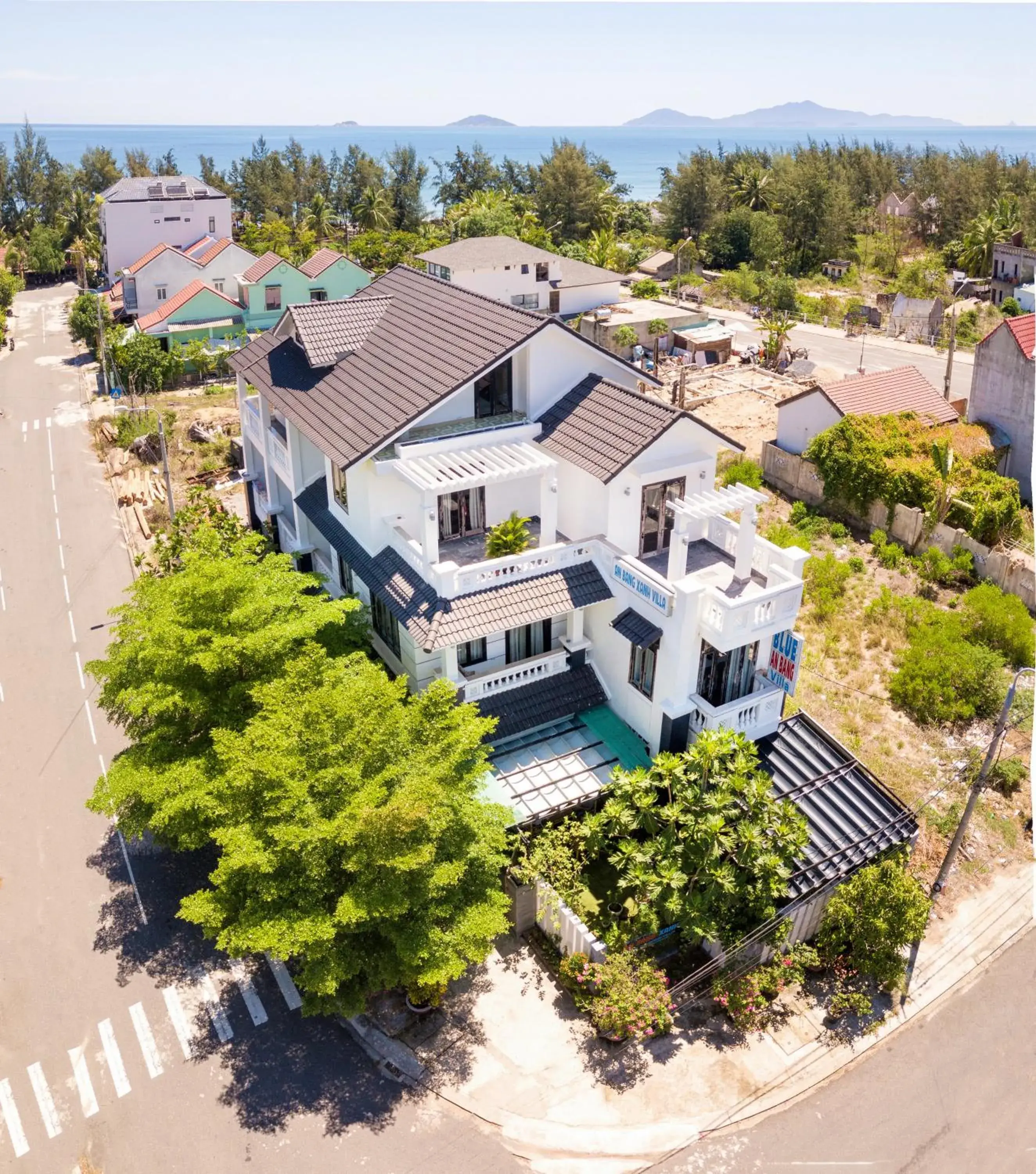 Sea view, Bird's-eye View in Blue An Bang Villa