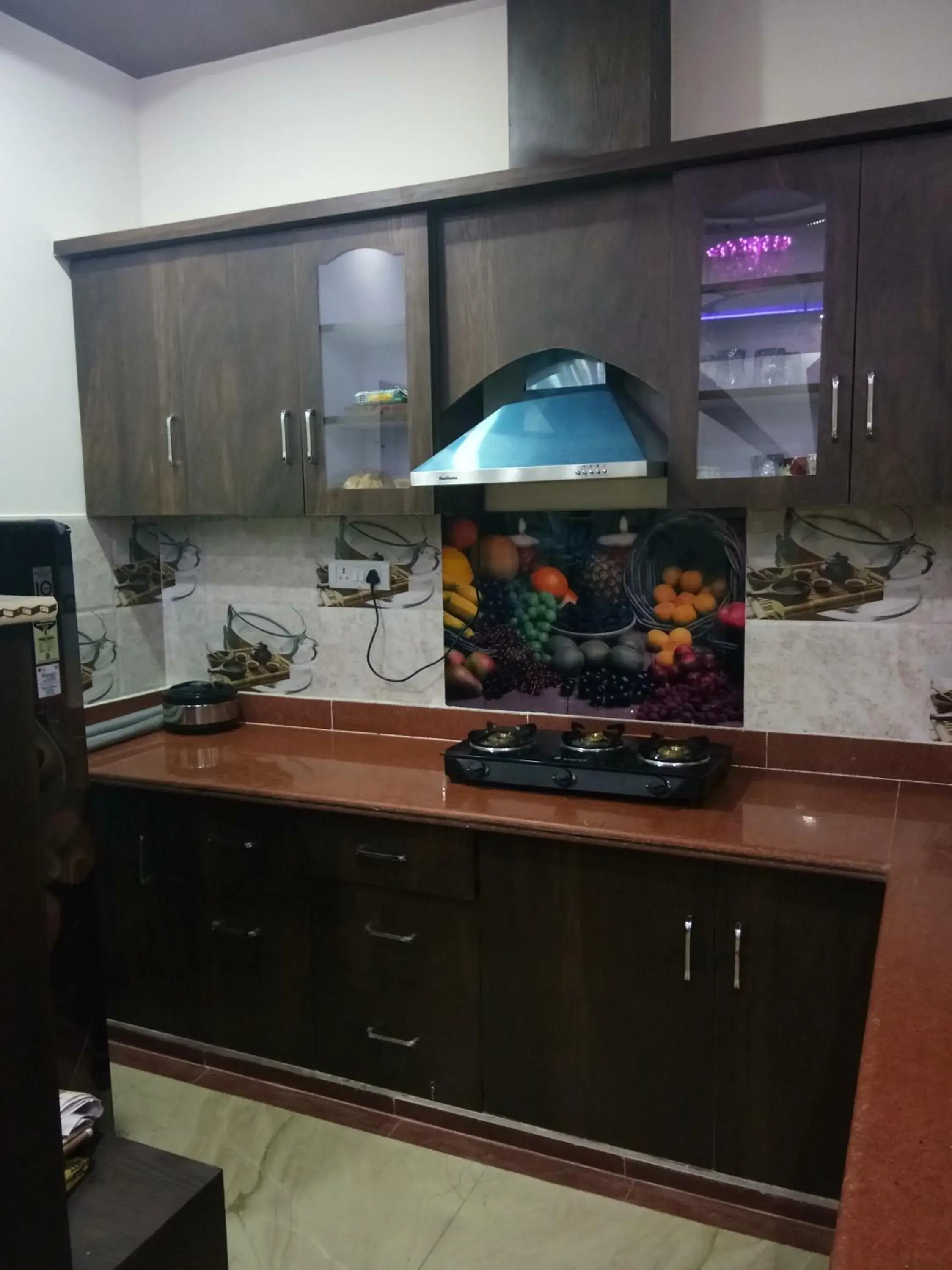 Kitchen or kitchenette, Kitchen/Kitchenette in Friends Home Stay - Agra