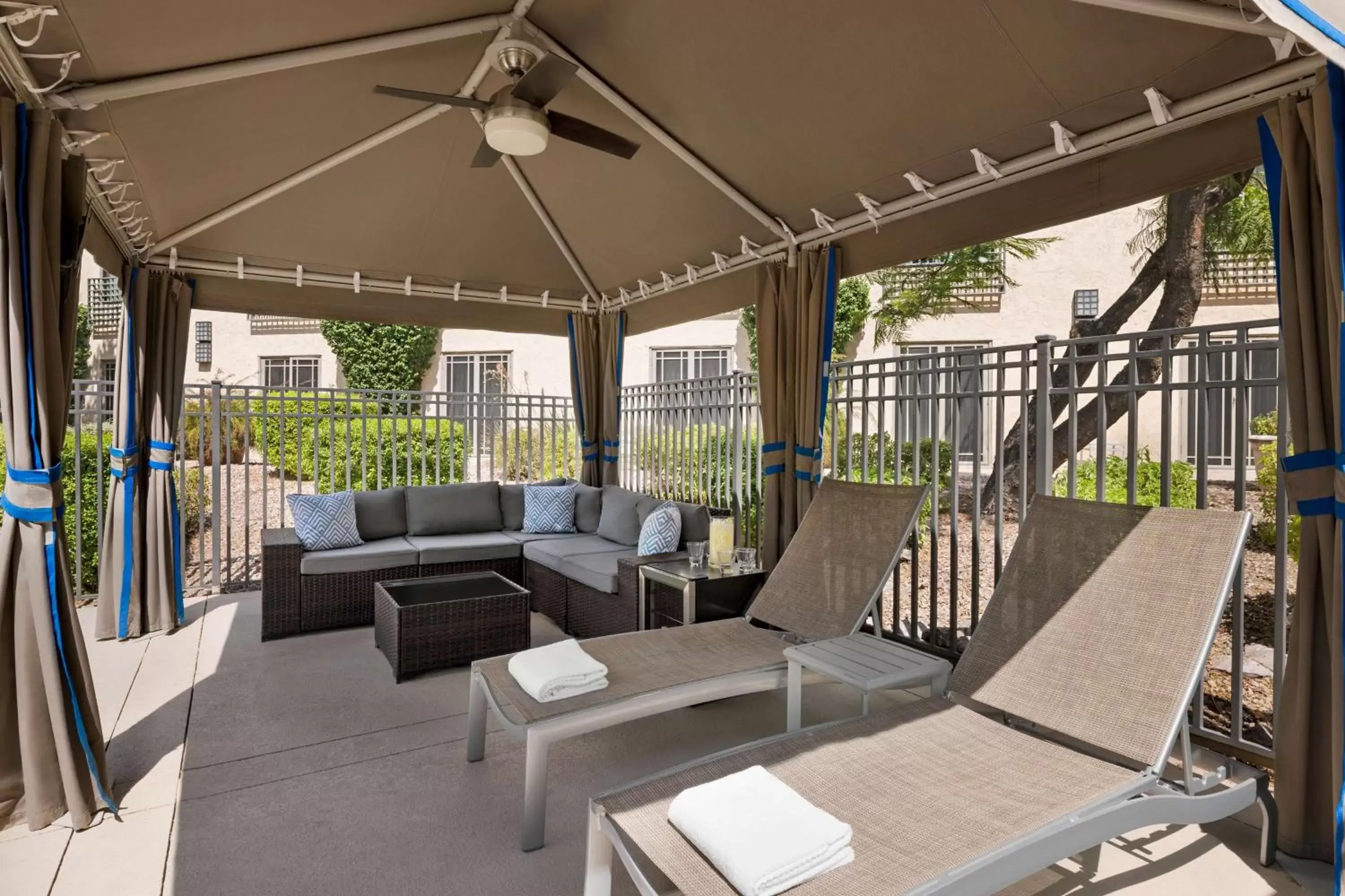 Pool view, Seating Area in Hilton Scottsdale Resort & Villas