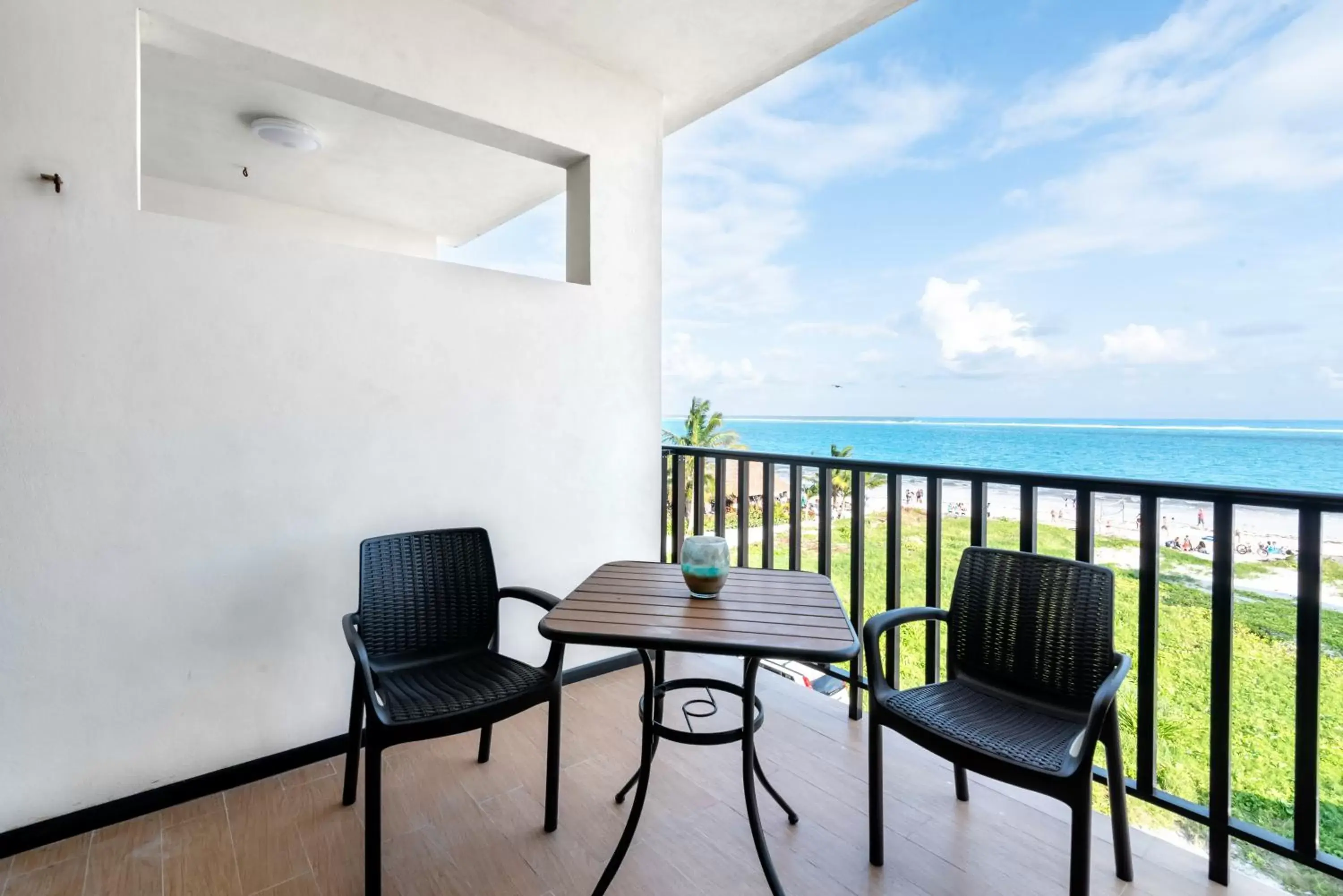 Balcony/Terrace in Vela's Condos Ocean Front