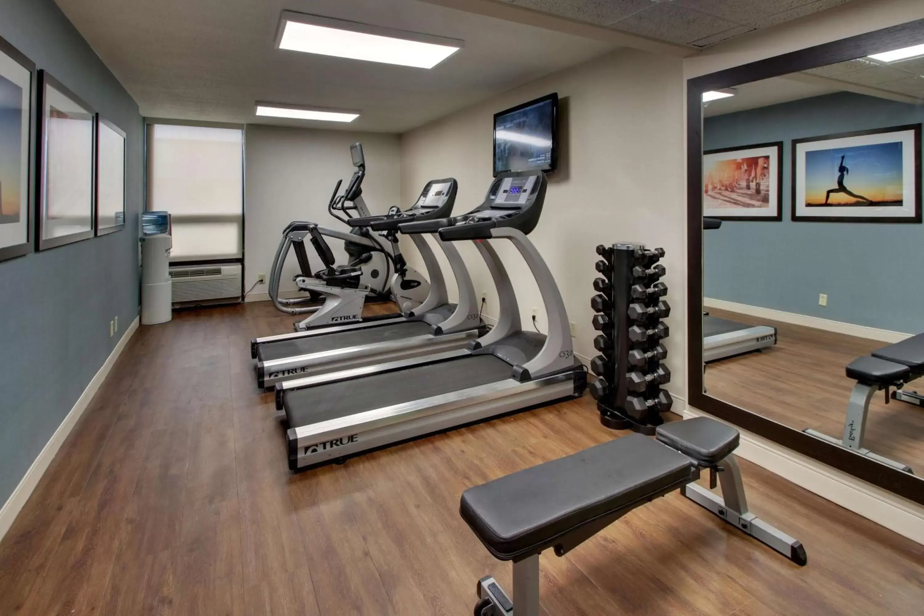 Activities, Fitness Center/Facilities in Best Western Plus Indianapolis North at Pyramids