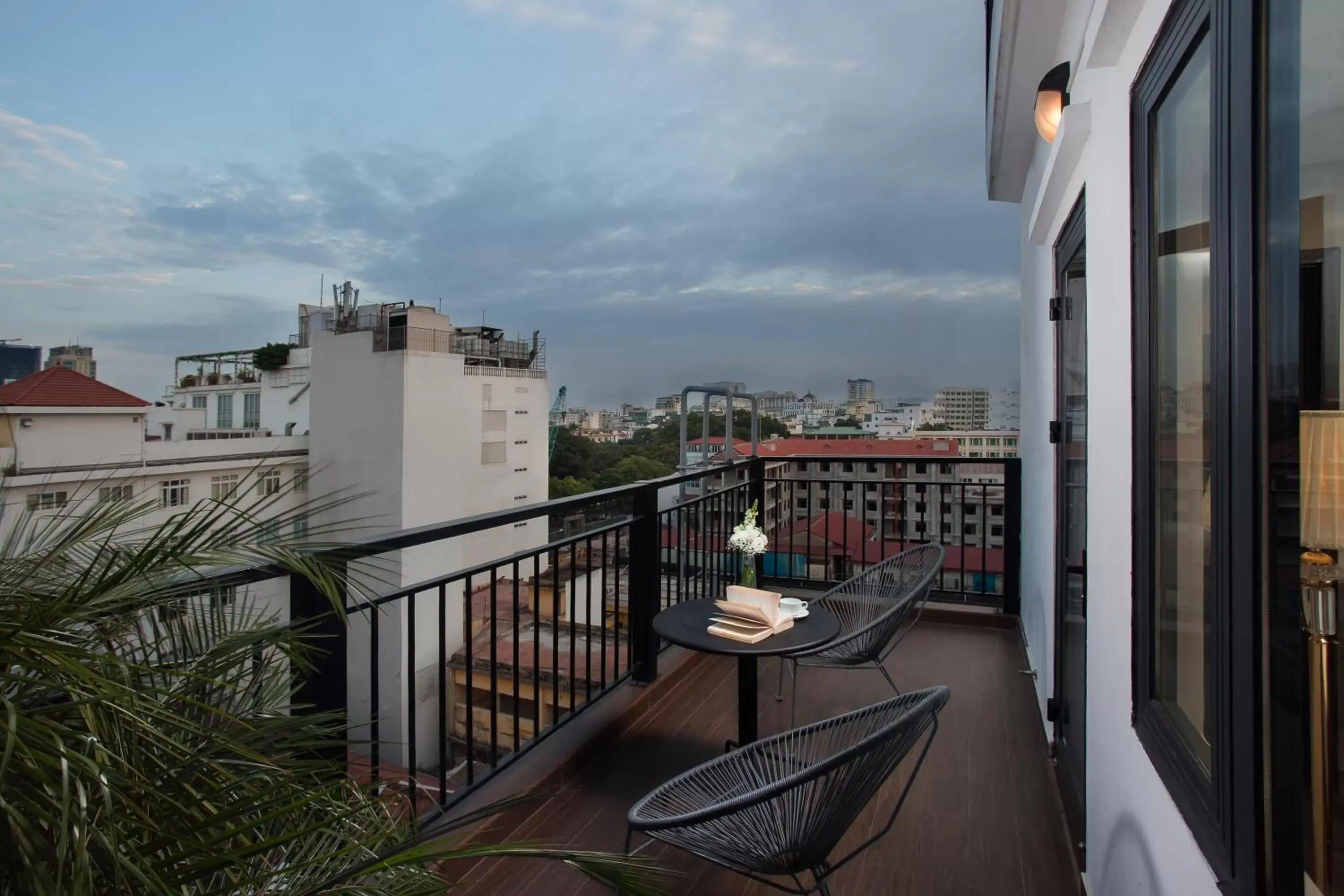 Balcony/Terrace in Hanoi L'Heritage Diamond Hotel & Spa