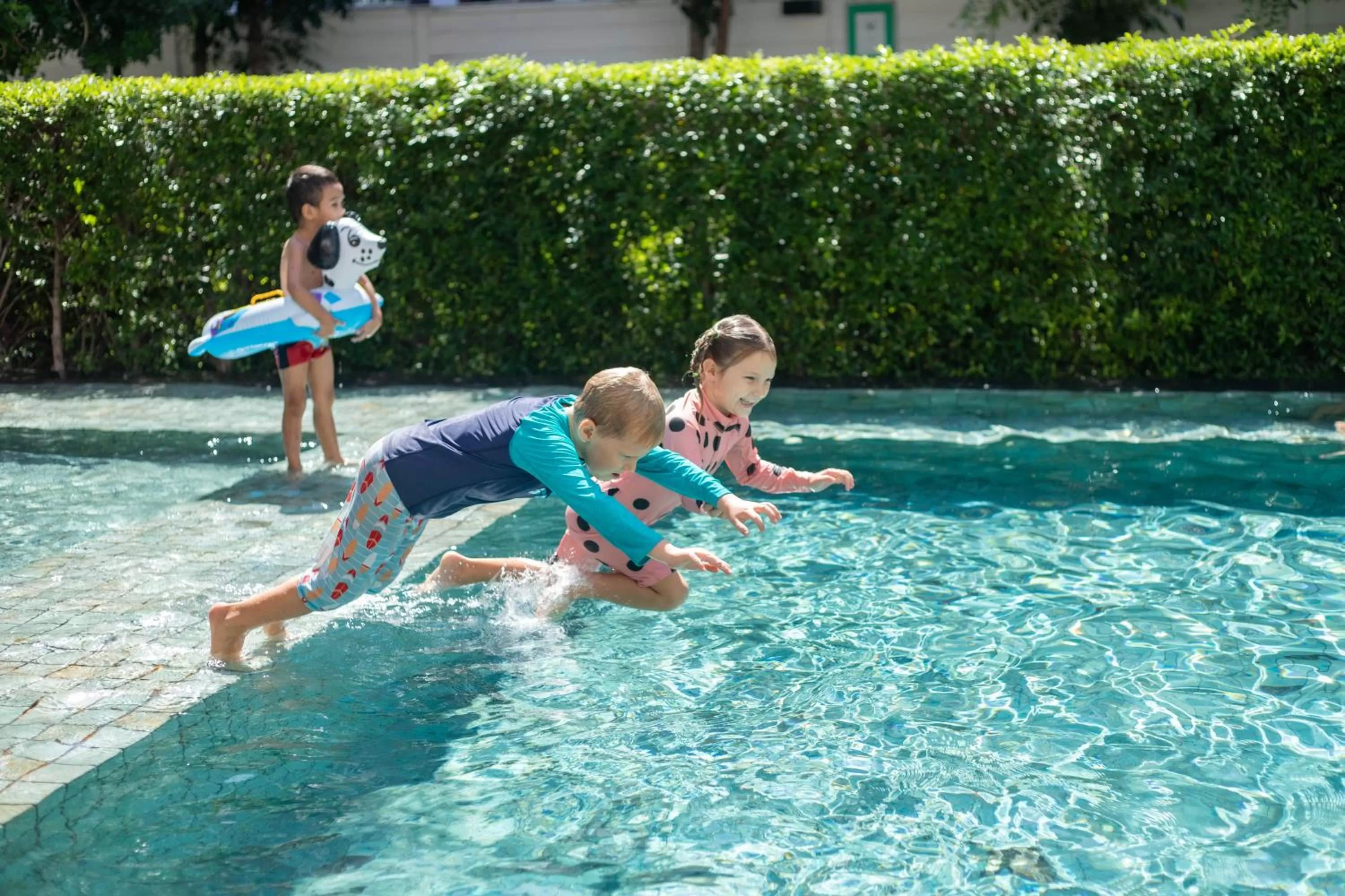 Swimming pool in First Choice Suites SHA Plus Extra