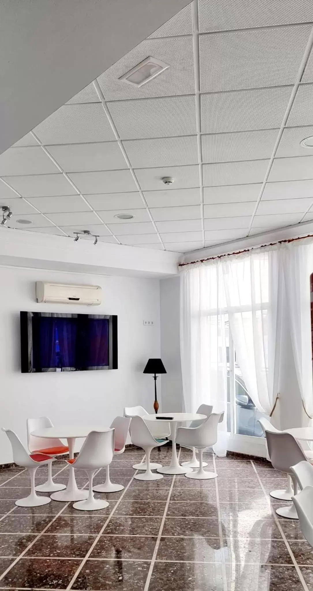 Business facilities in Hotel Altaia