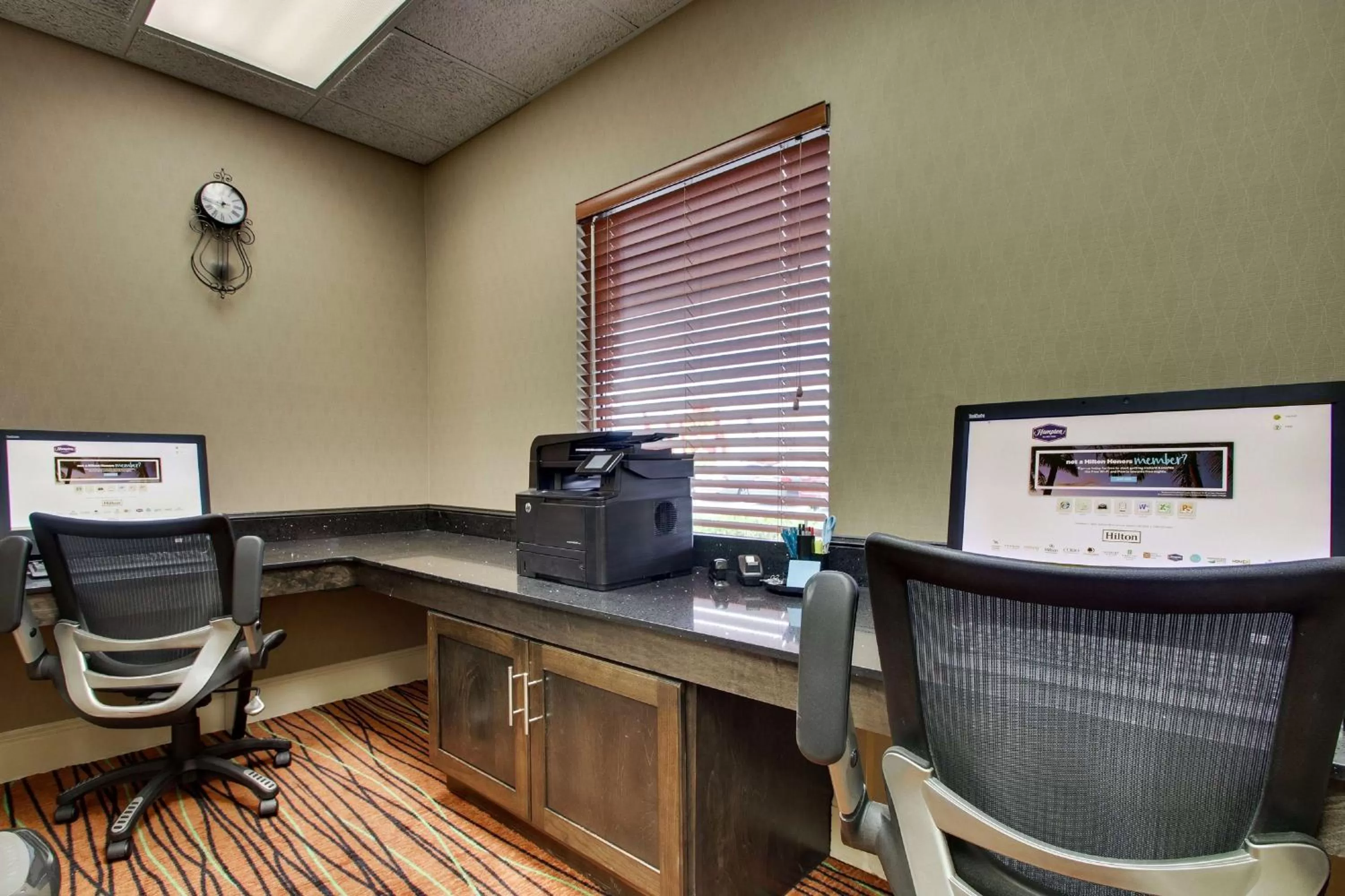 Business facilities in Hampton Inn Warner Robins