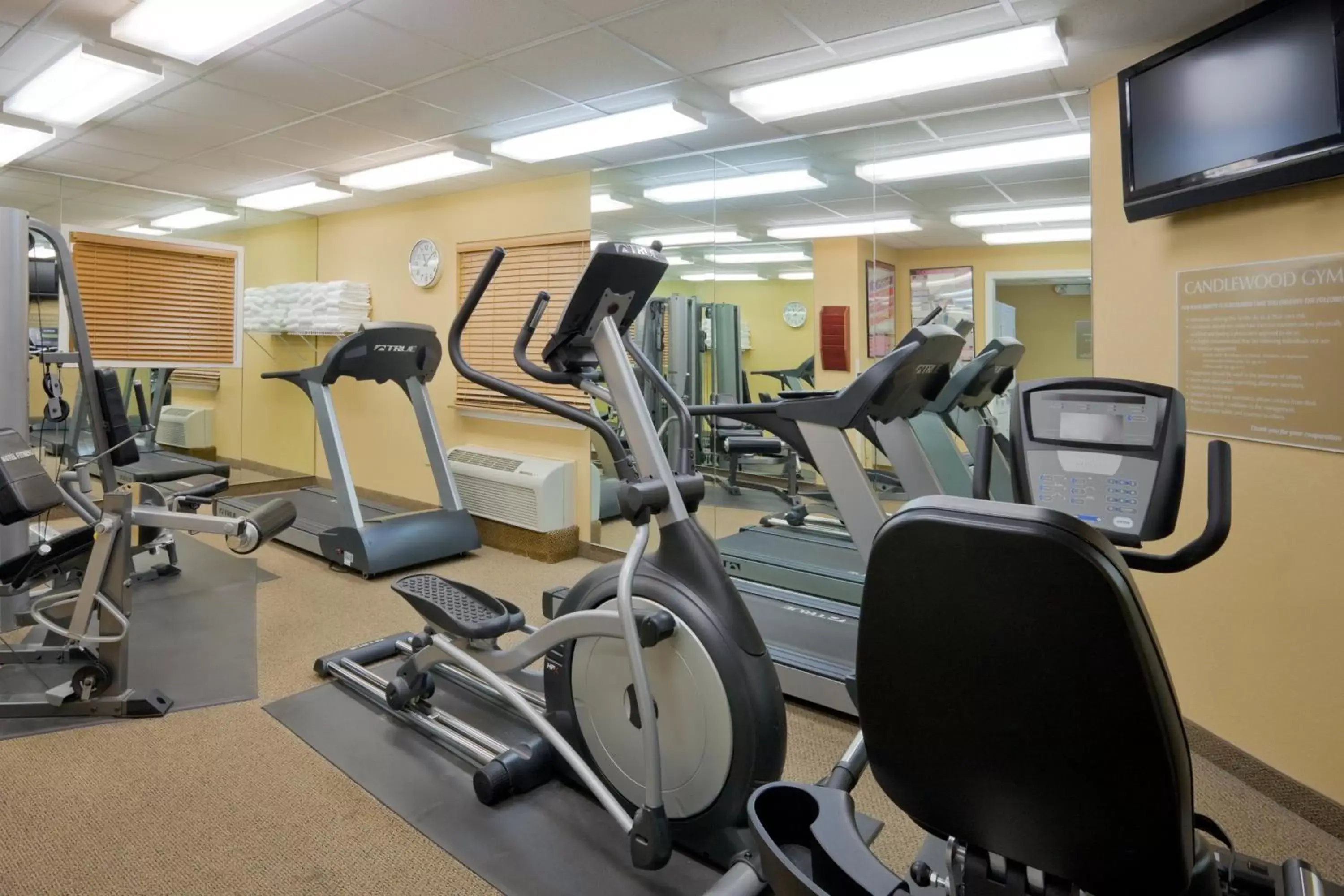 Fitness centre/facilities, Fitness Center/Facilities in Candlewood Suites Alabaster, an IHG Hotel