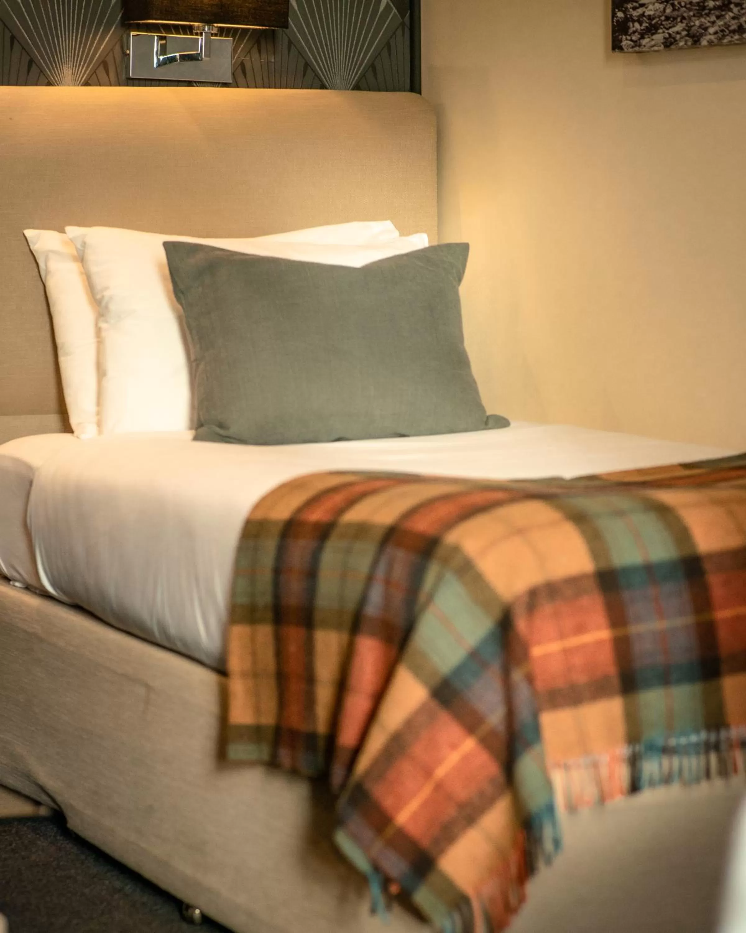 Bed in Firth Hotel & Restaurant