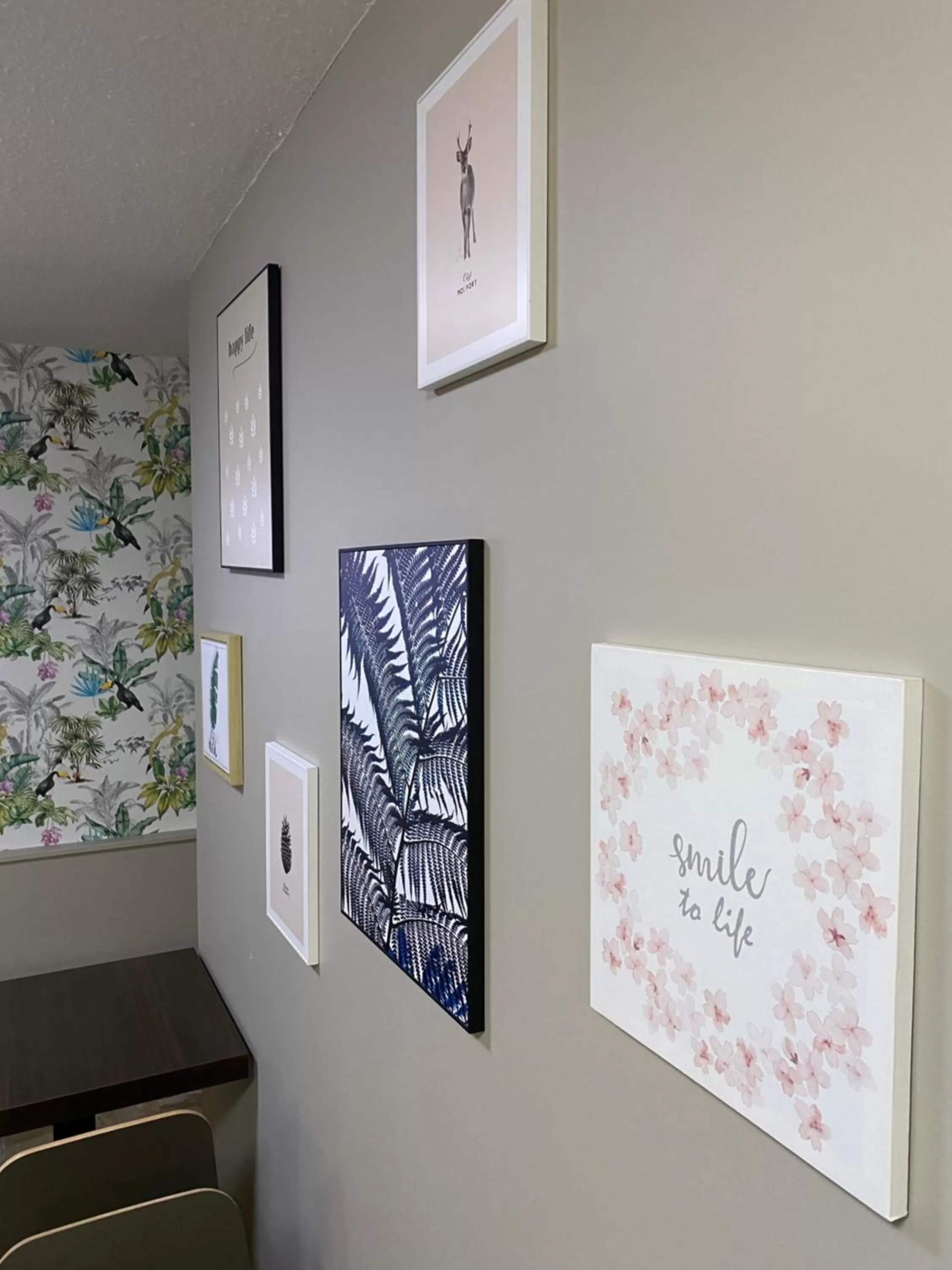 Communal lounge/ TV room in Ostal Pau Universite - Sure Hotel Collection by Best Western