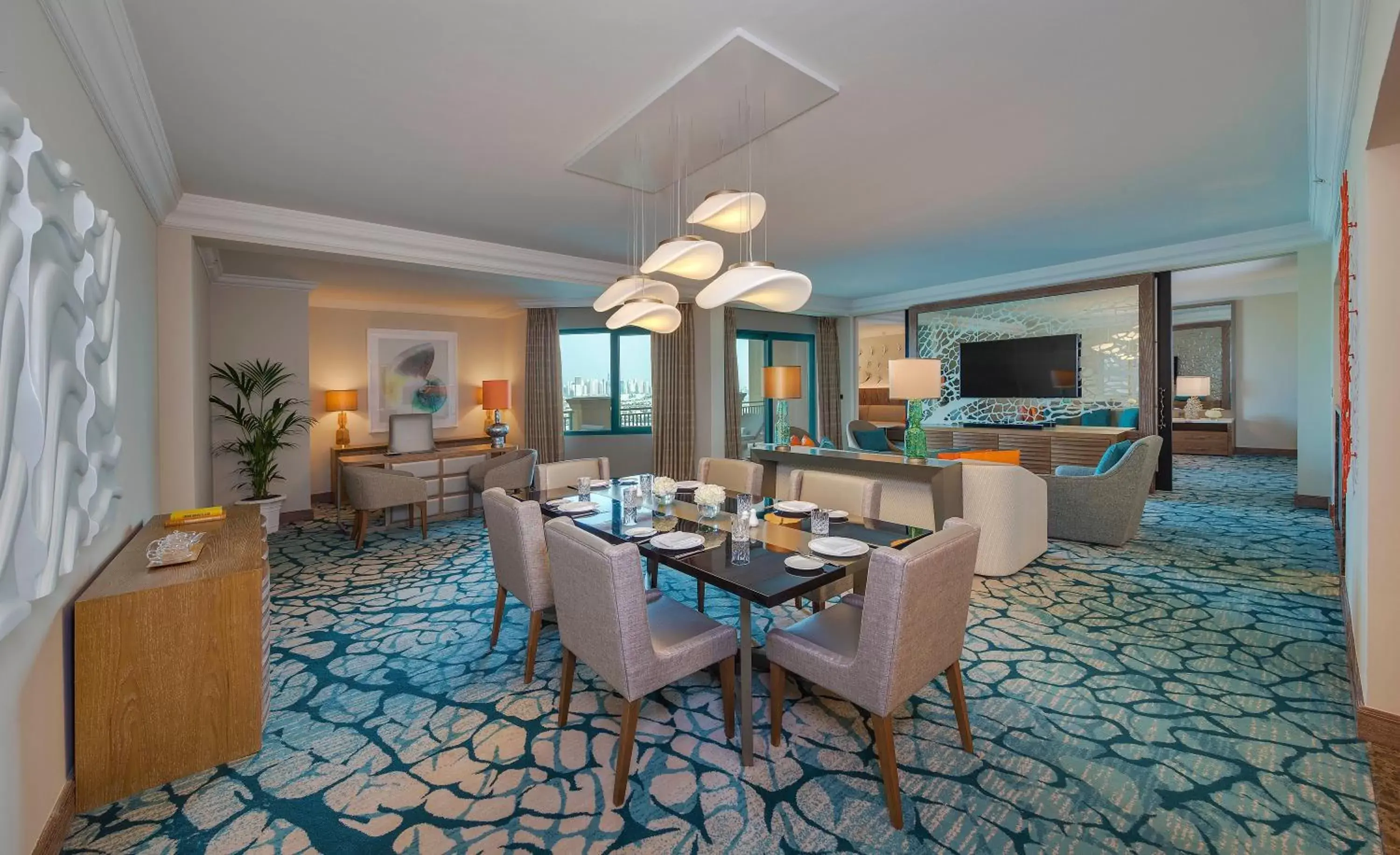 Living room, Dining Area in Atlantis, The Palm