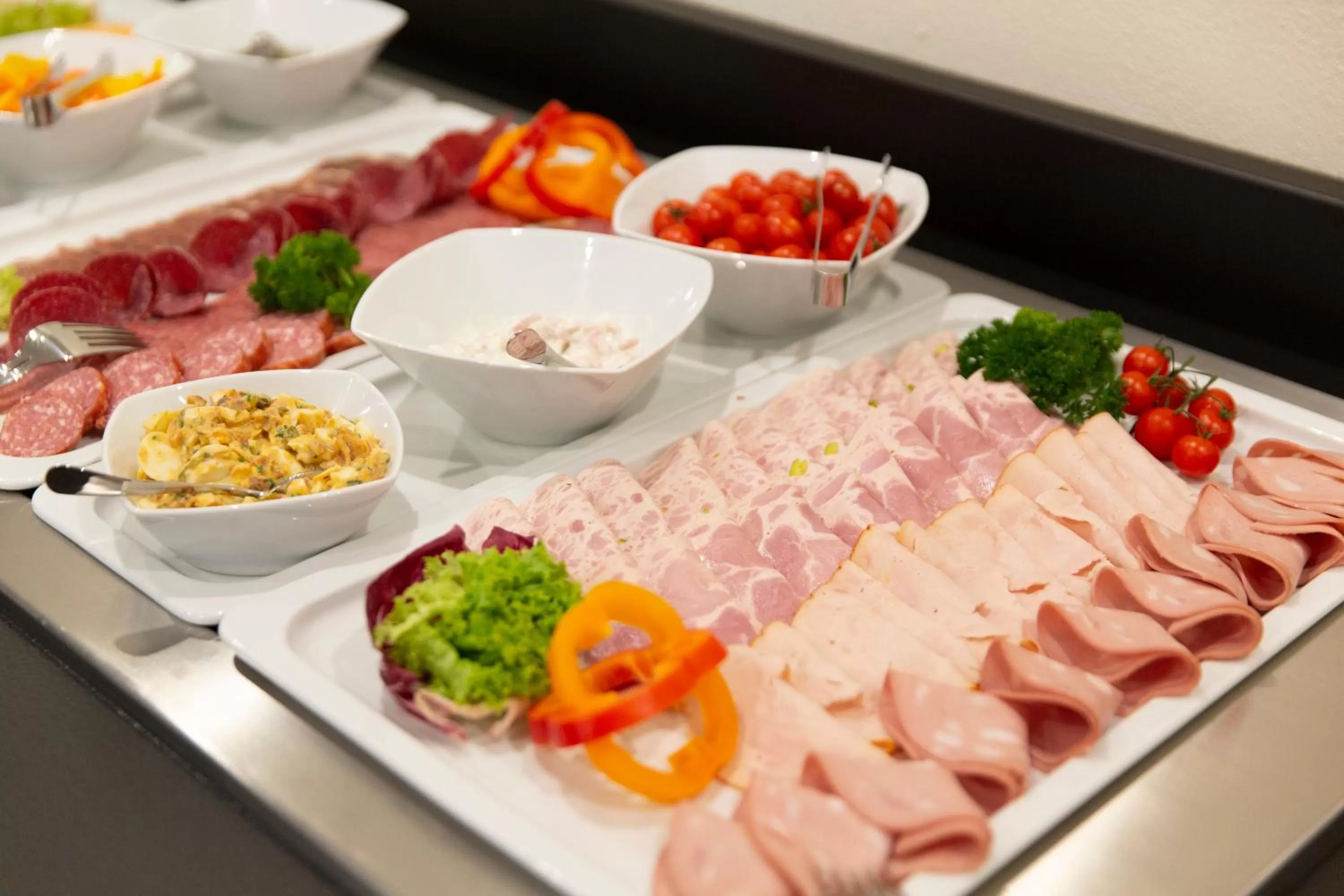 Food and drinks in Stadthotel Lichtenfels